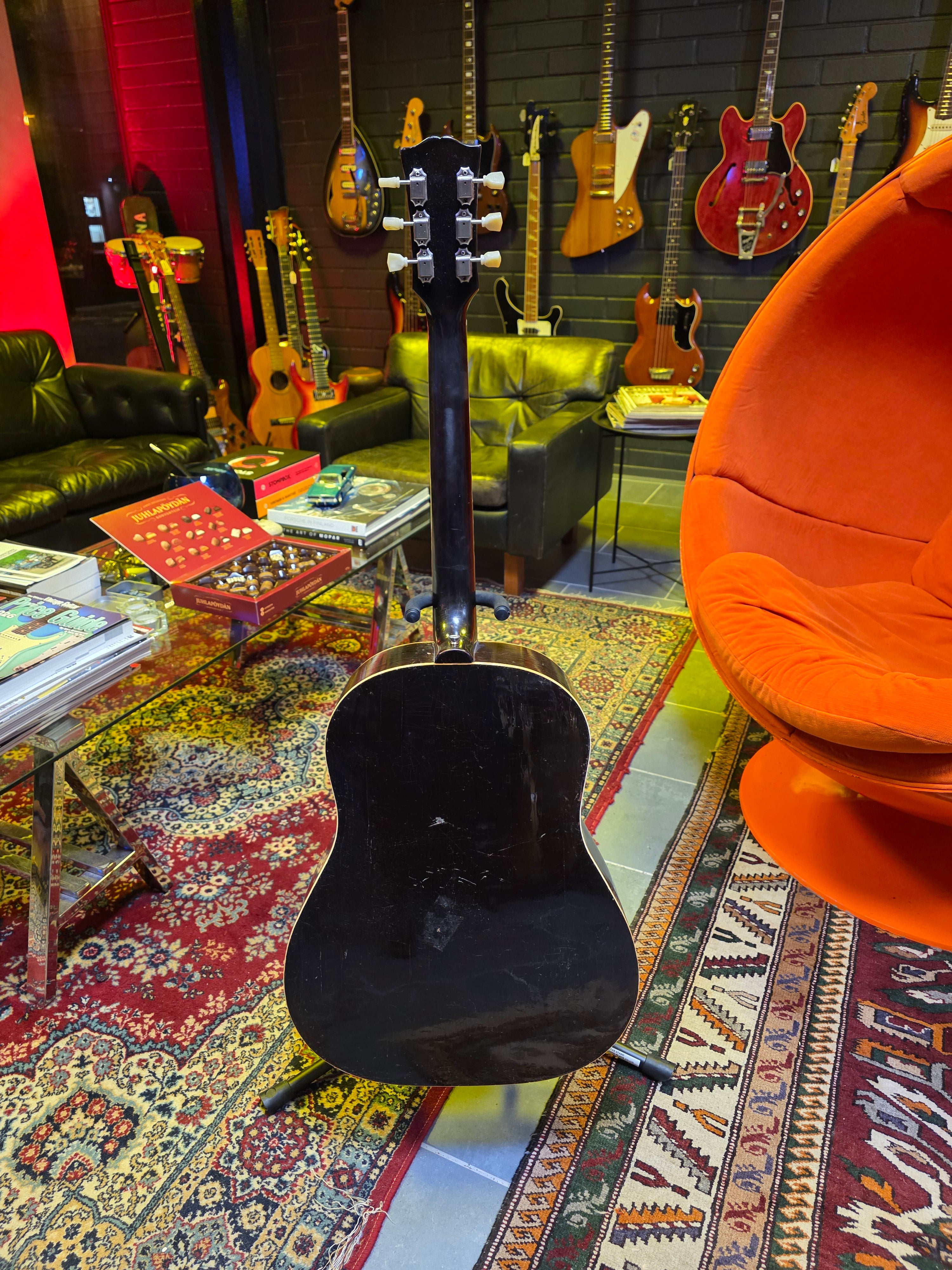 Gibson J-45 1955