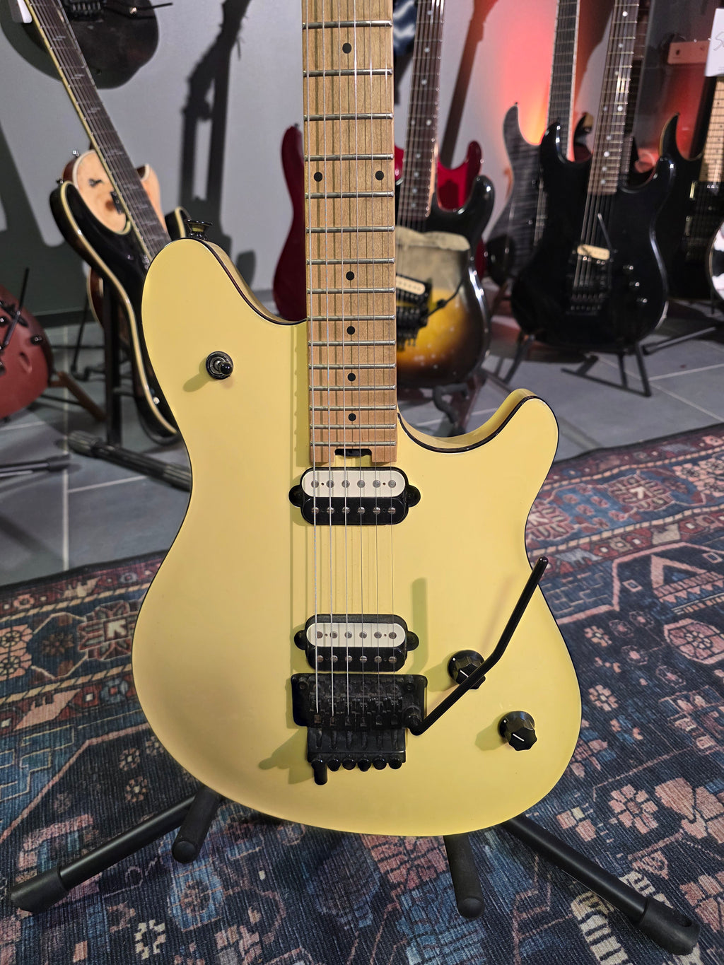 EVH Wolfgang Special Vintage White Made in Mexico