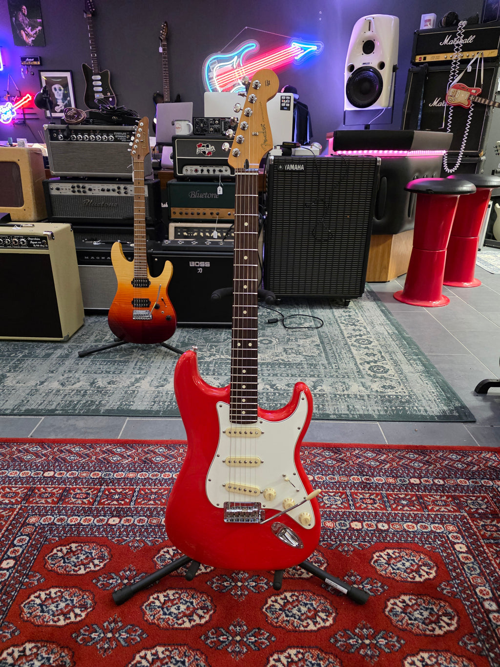 Fender Player II Stratocaster Coral Red