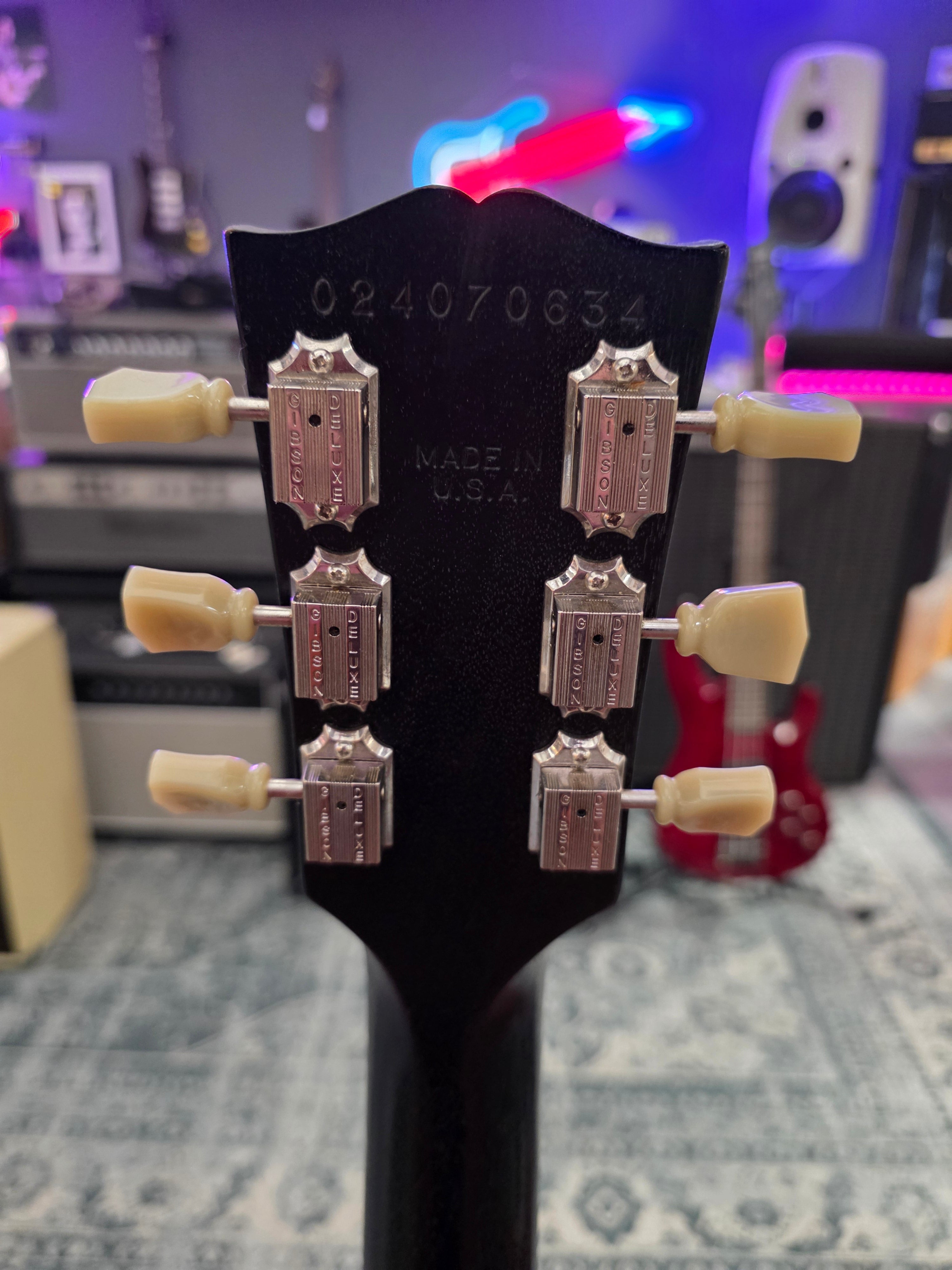 Gibson SG Special Faded 3-pickup