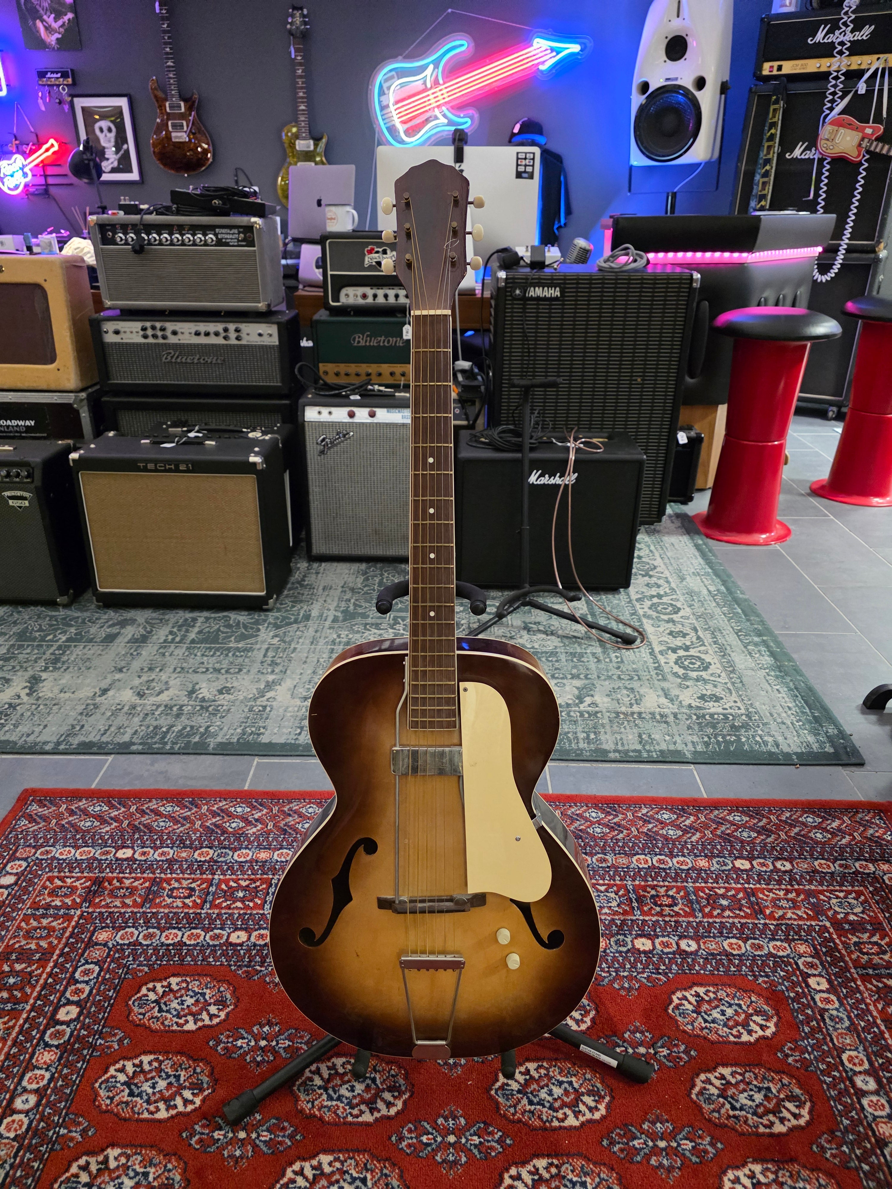 Kay / Silvertone P4 1950s w/ Argonne Floating Jazz Pickup
