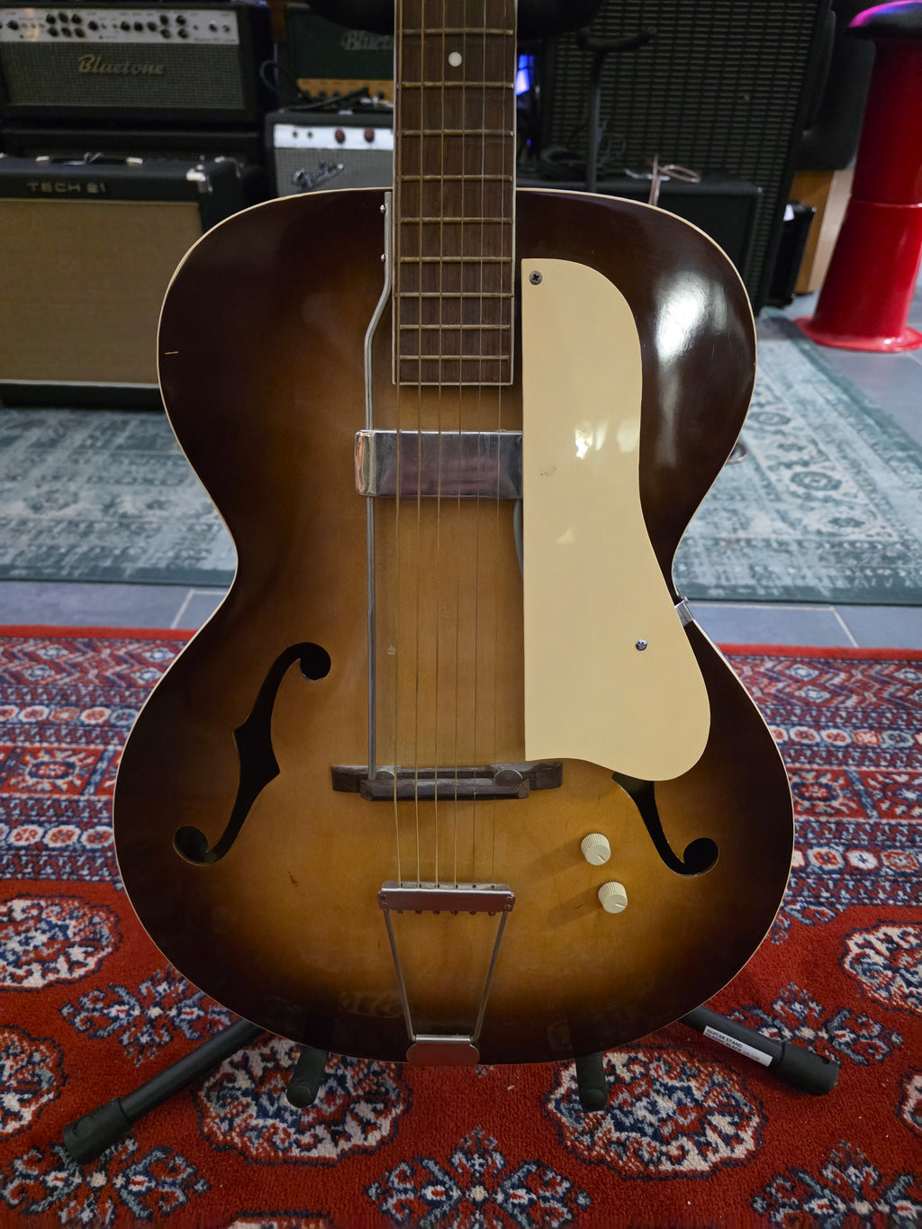Kay / Silvertone P4 1950s w/ Argonne Floating Jazz Pickup