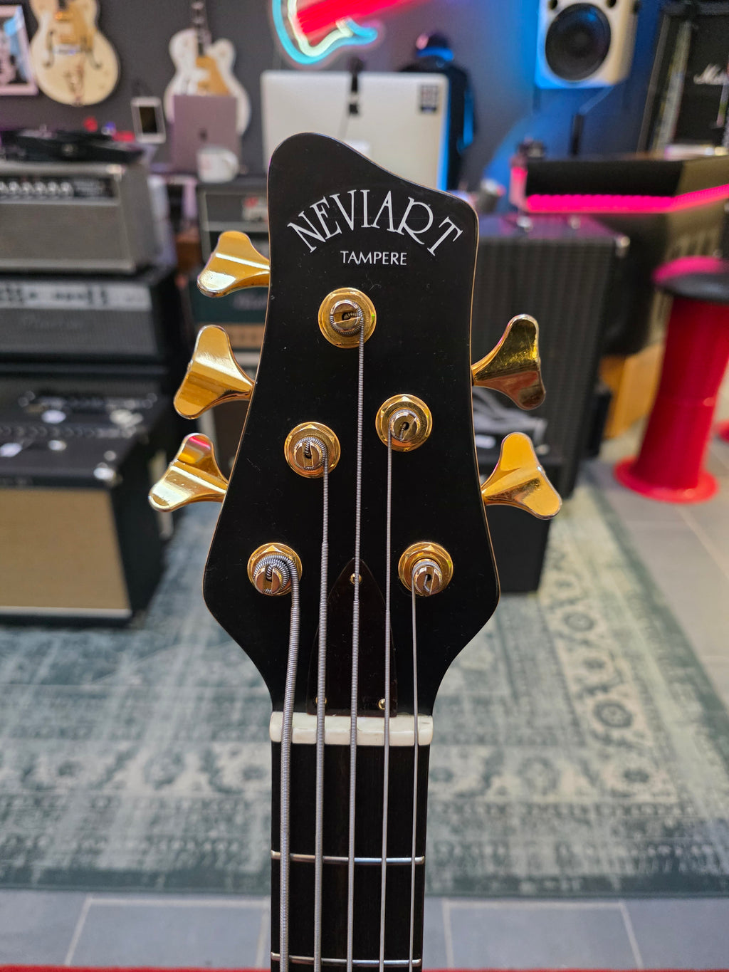 Neviart 5-String Bass