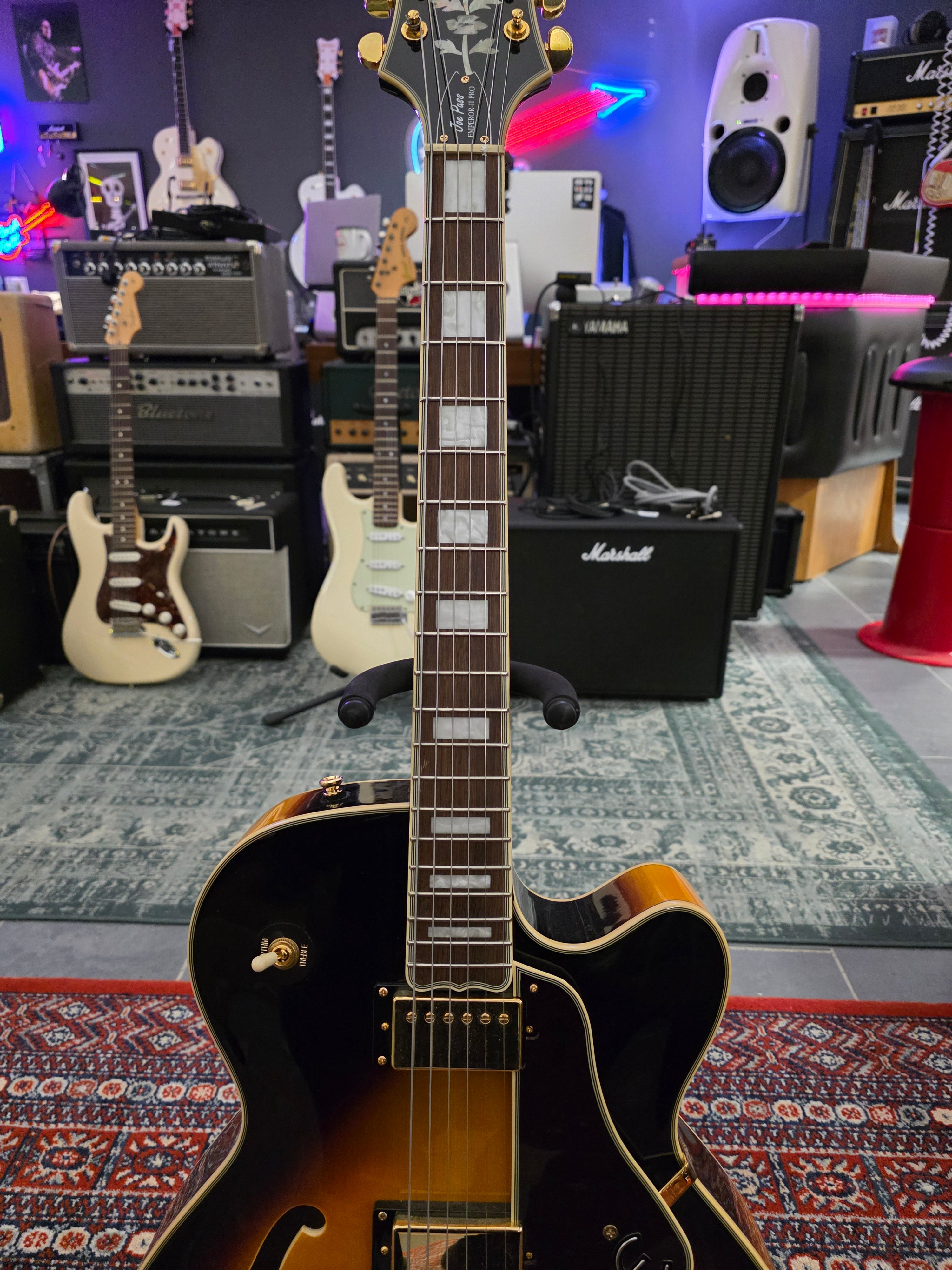 Epiphone Joe Pass Emperor II Pro