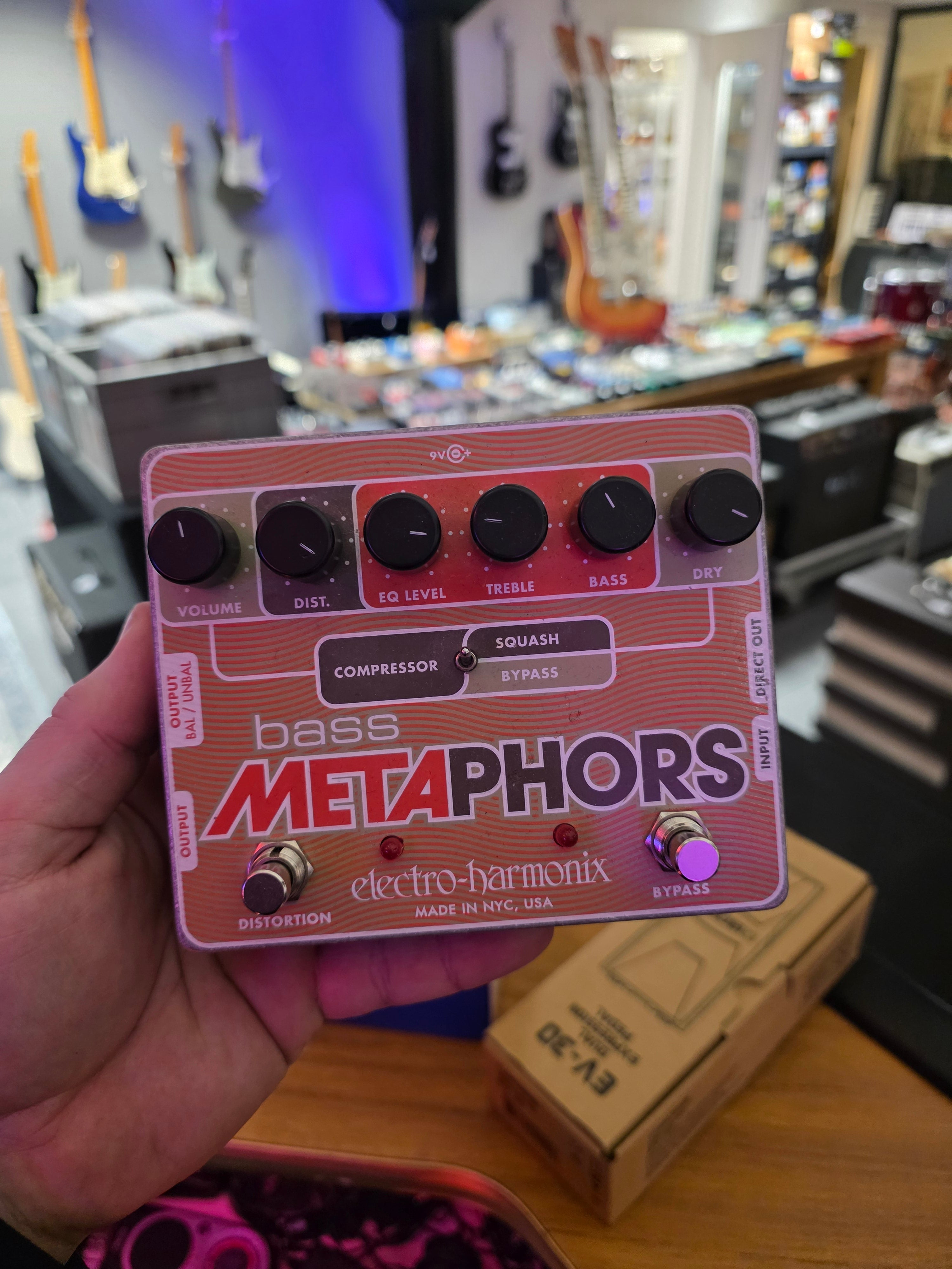 Electro-Harmonix Bass Metaphors