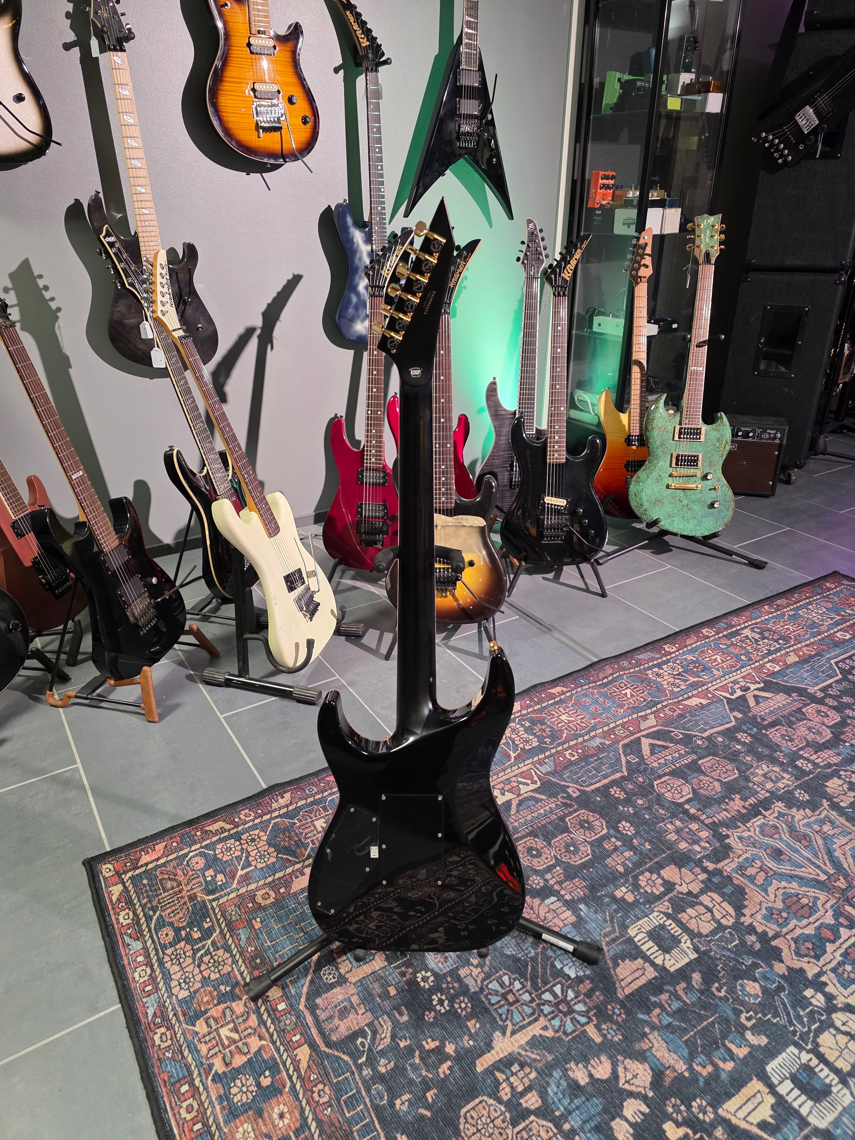 ESP E-II M-II QM Black Natural Burst