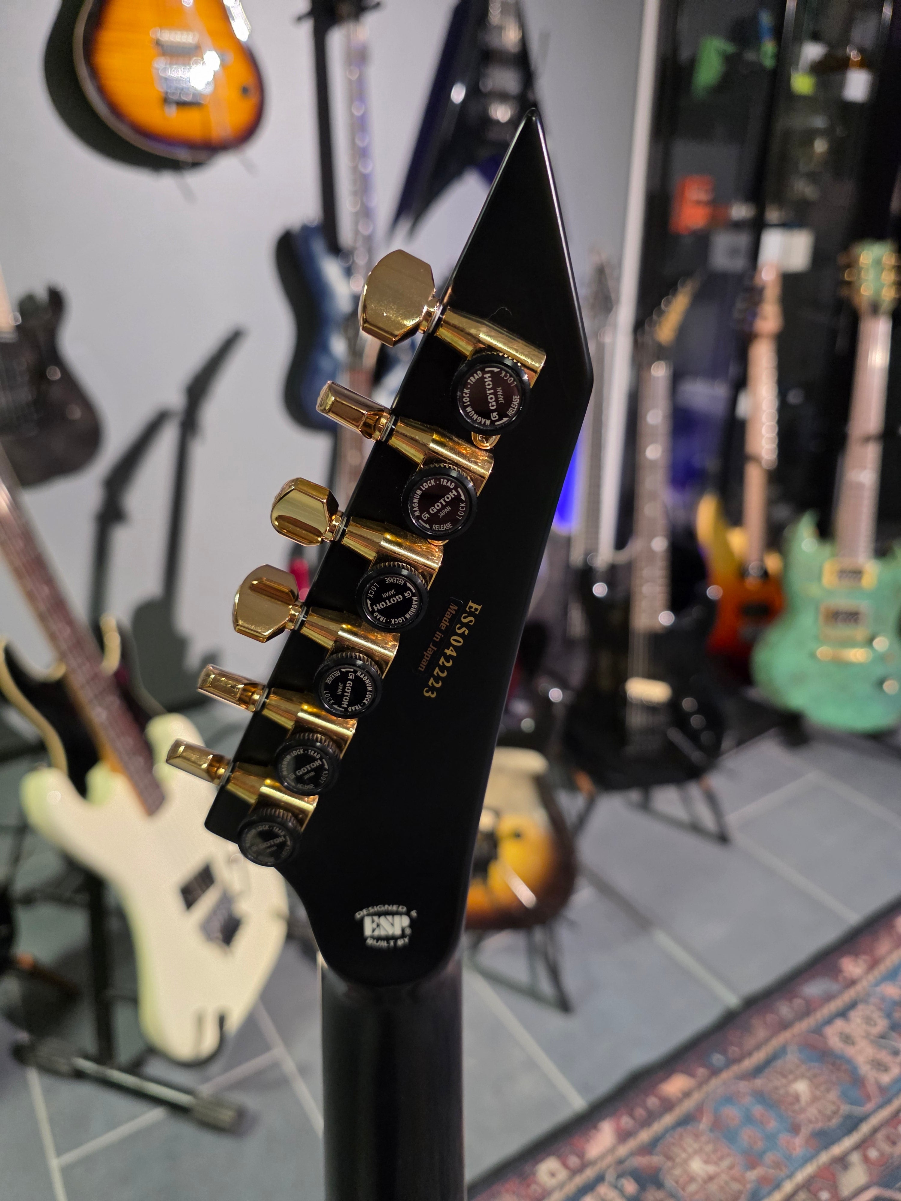 ESP E-II M-II QM Black Natural Burst