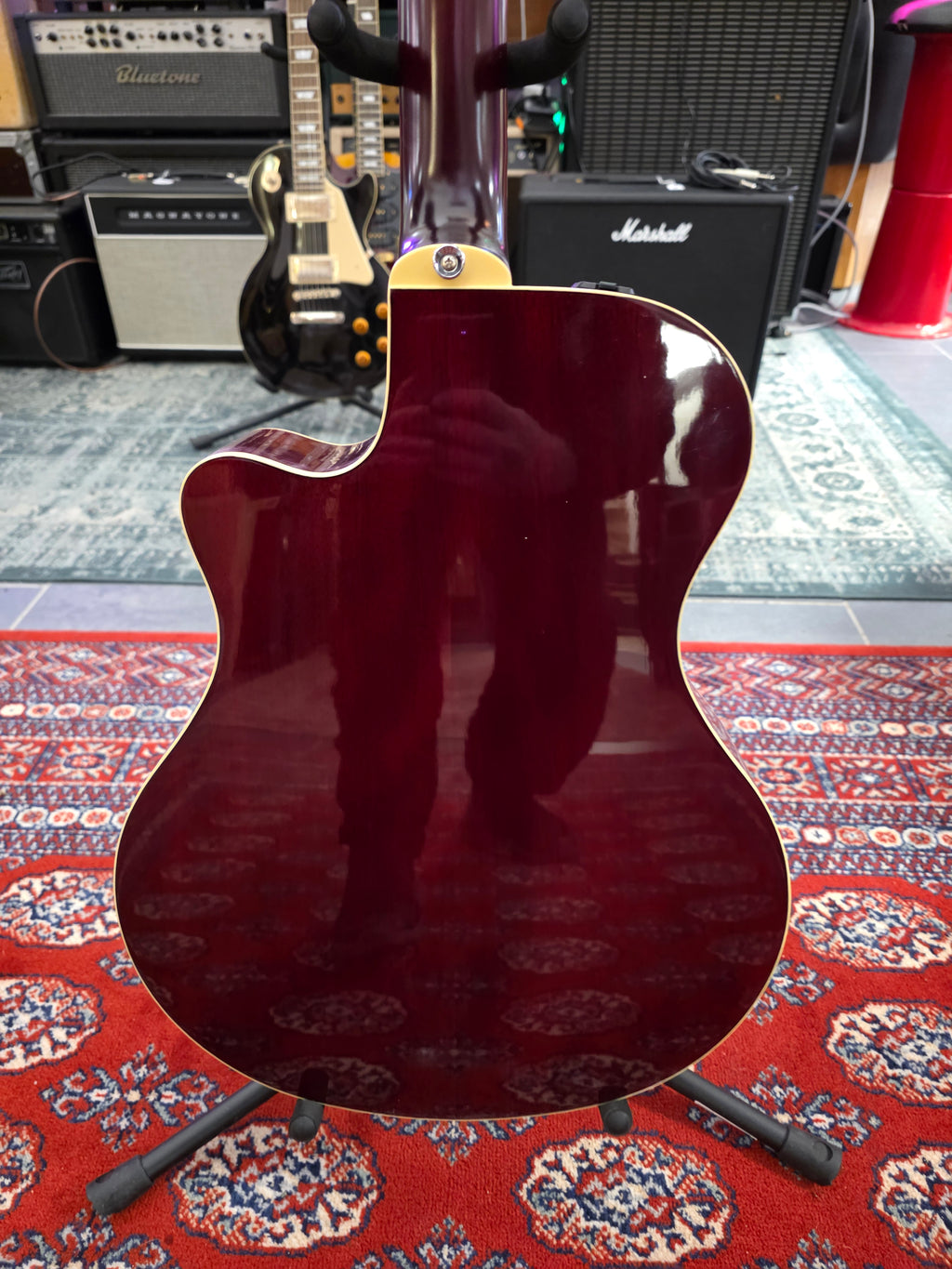 Yamaha APX500 III