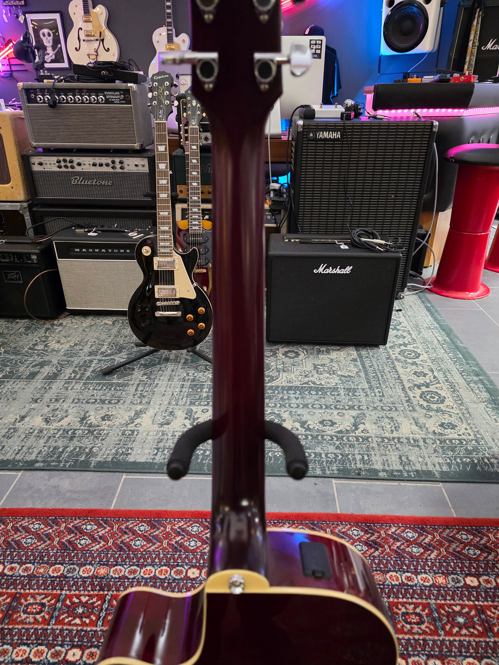 Yamaha APX500 III