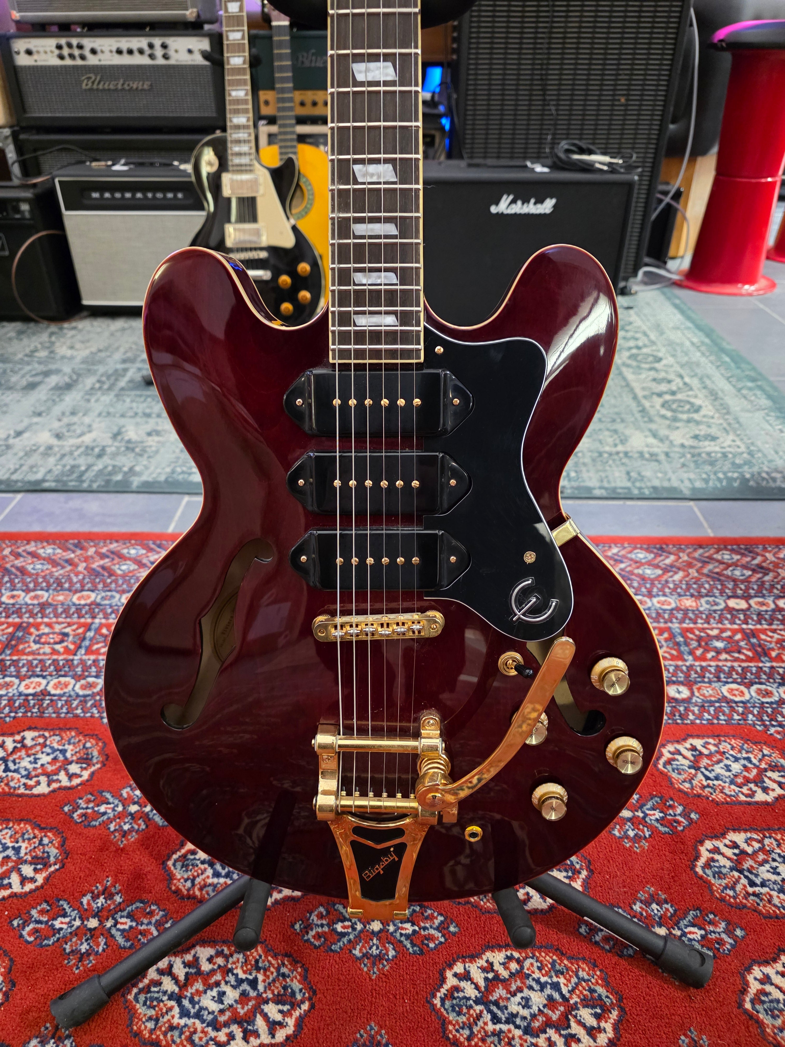 Epiphone Riviera Custom P93 Wine Red – Tonefest Guitar Gallery