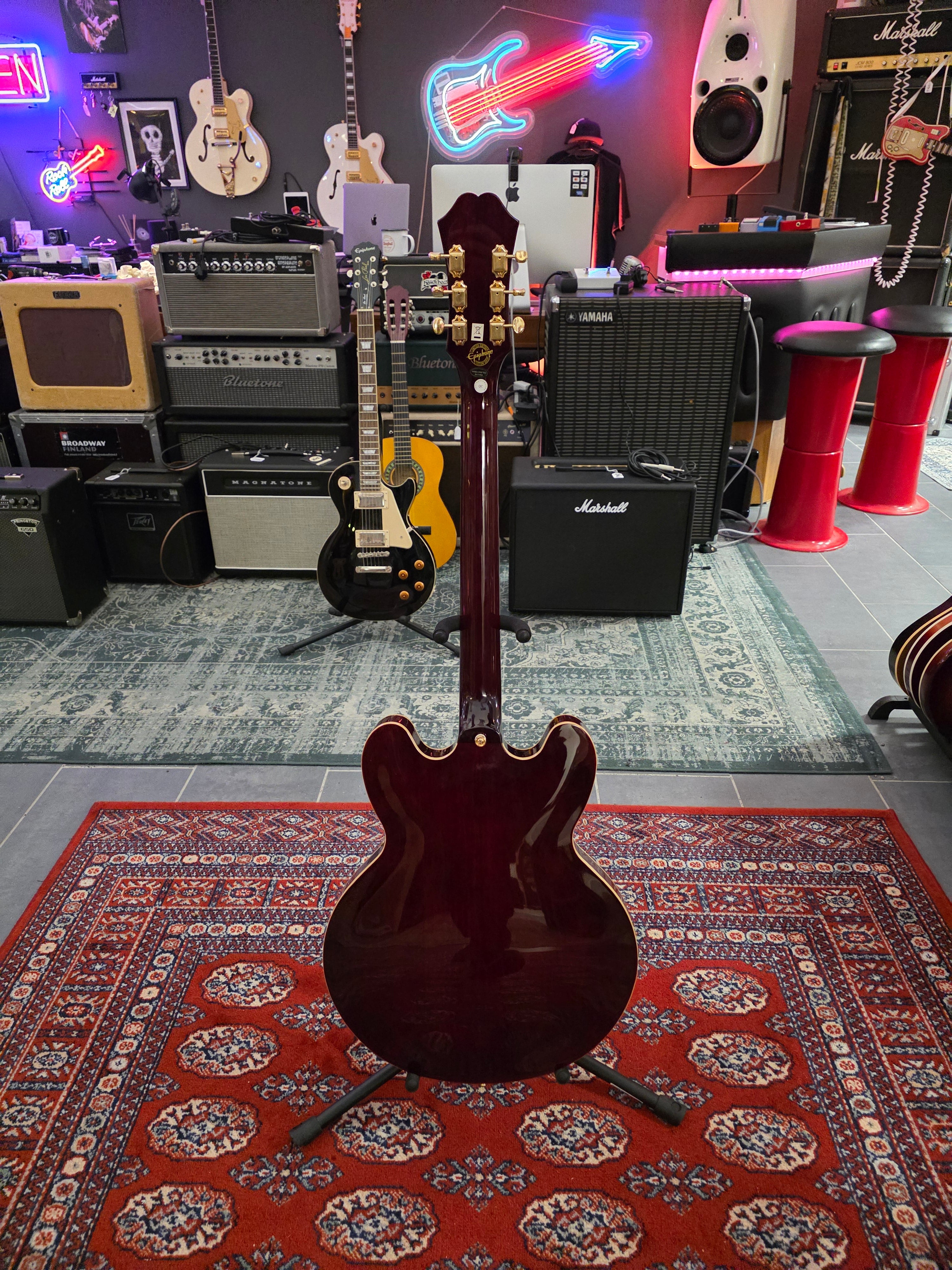 Epiphone Riviera Custom P93 Wine Red