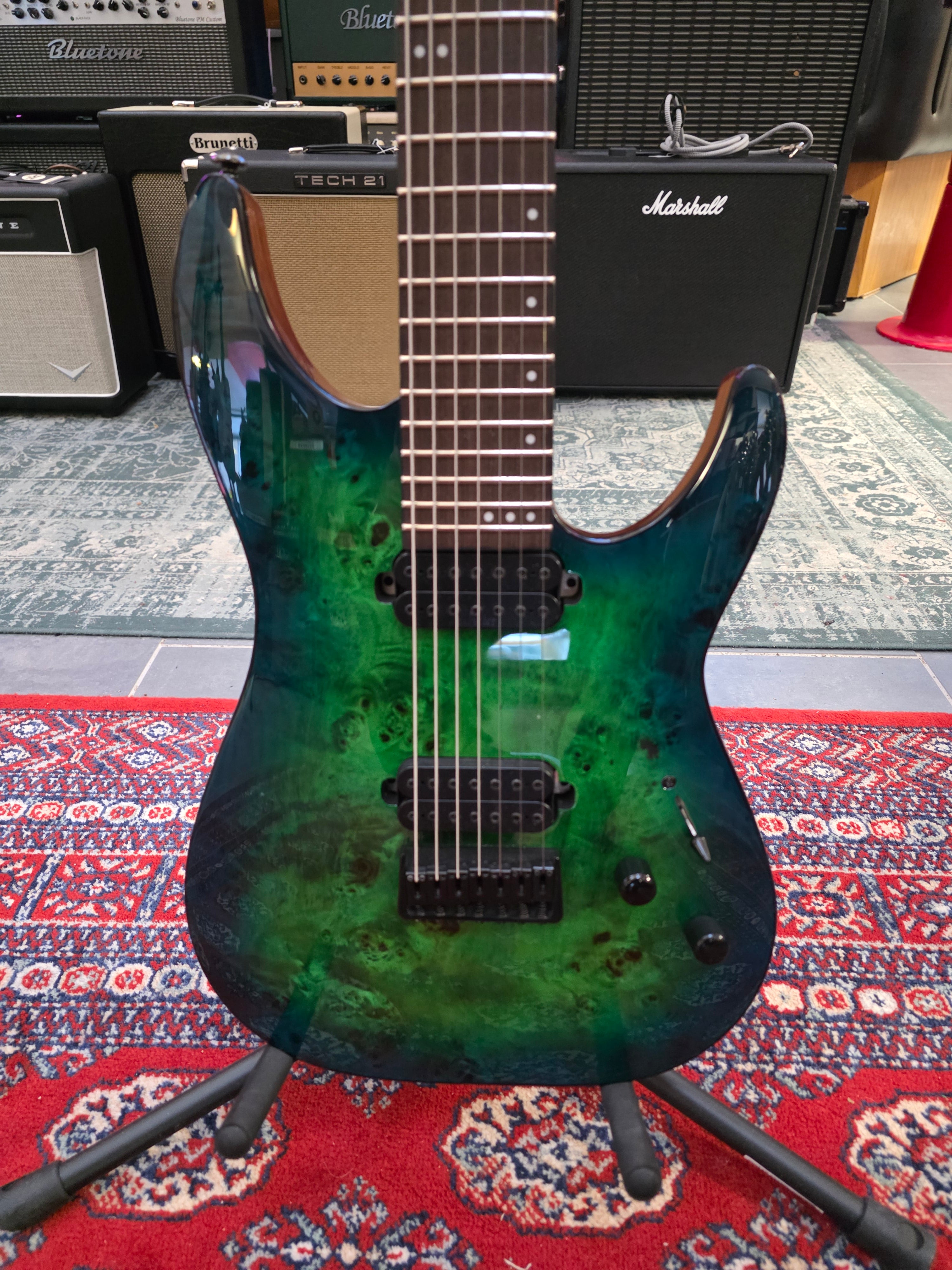 Schecter C-7 Pro