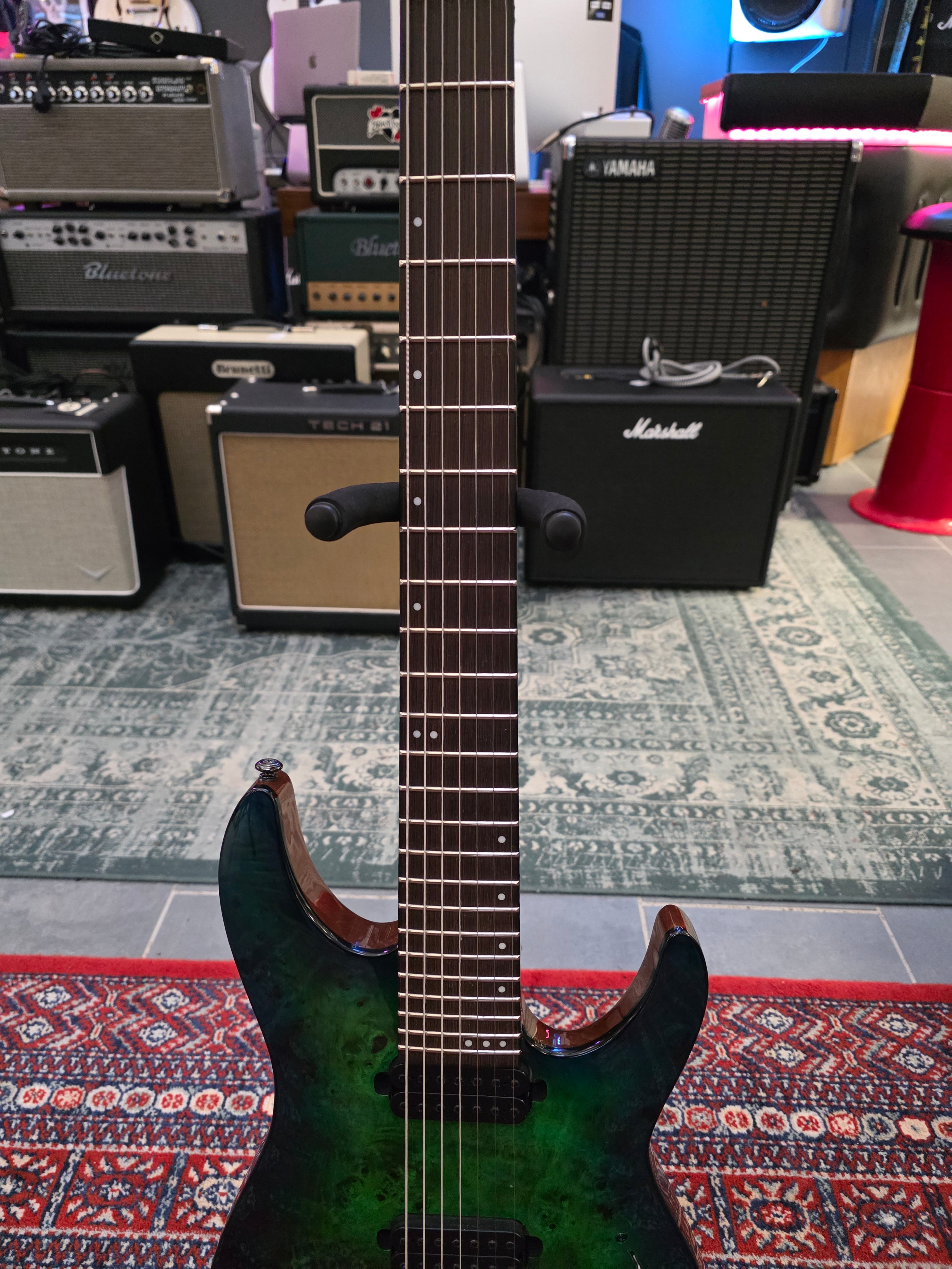 Schecter C-7 Pro