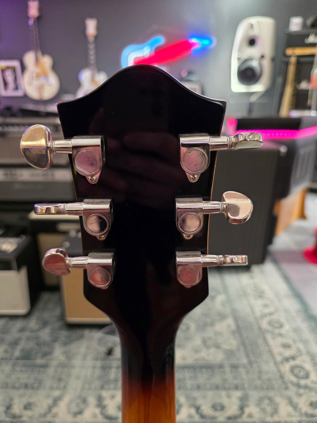Gretsch Streamliner G2420 Aged Brooklyn Burst