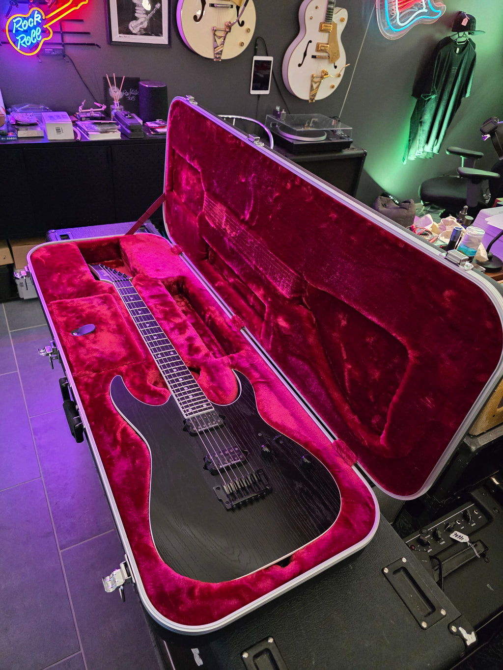 Ibanez RGR652AHBF-WK Prestige Weathered Black