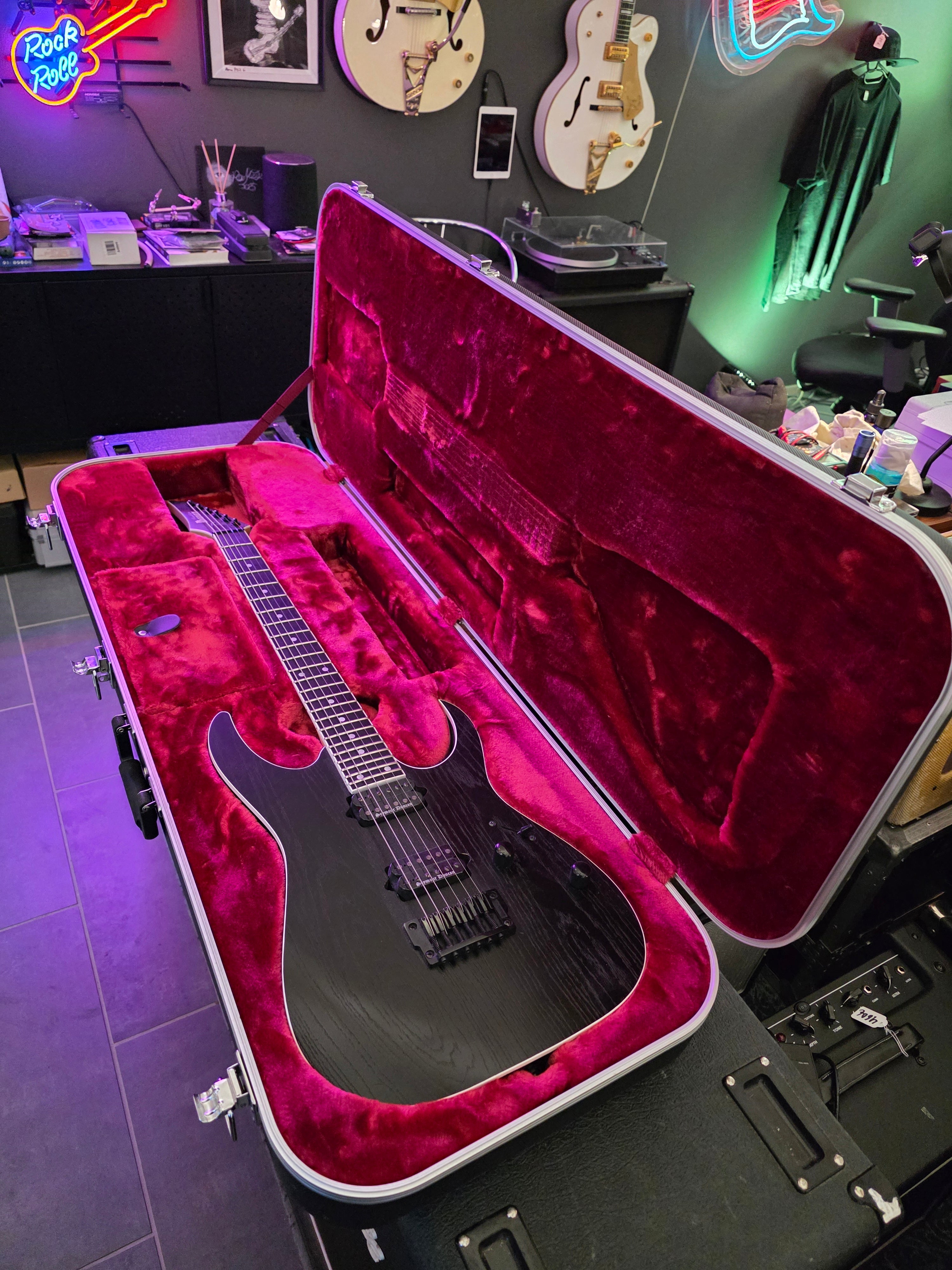 Ibanez RGR652AHBF-WK Prestige Weathered Black