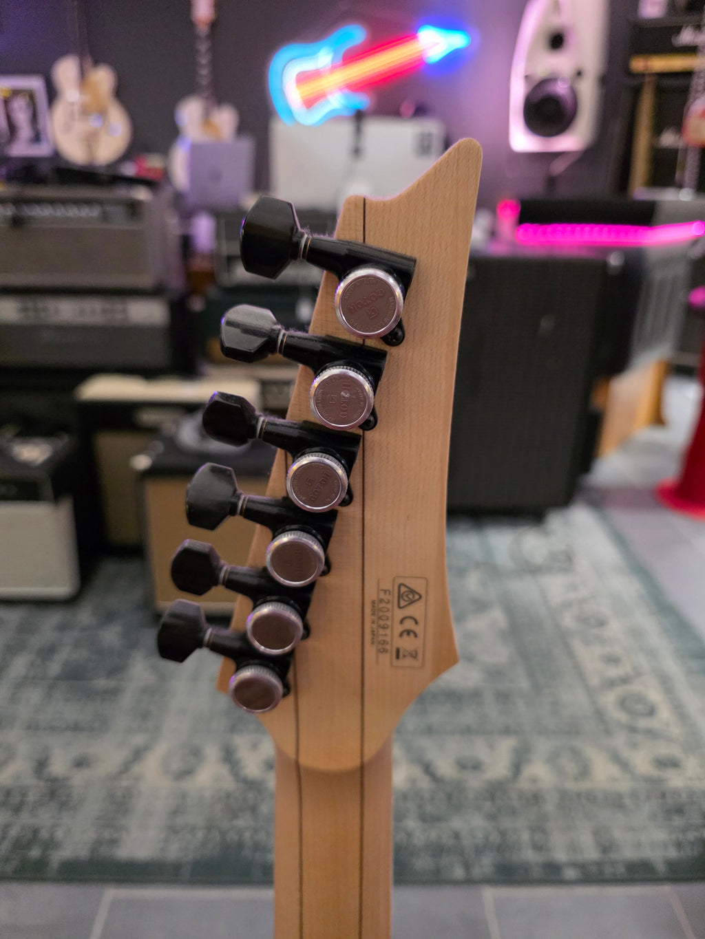 Ibanez RGR652AHBF-WK Prestige Weathered Black