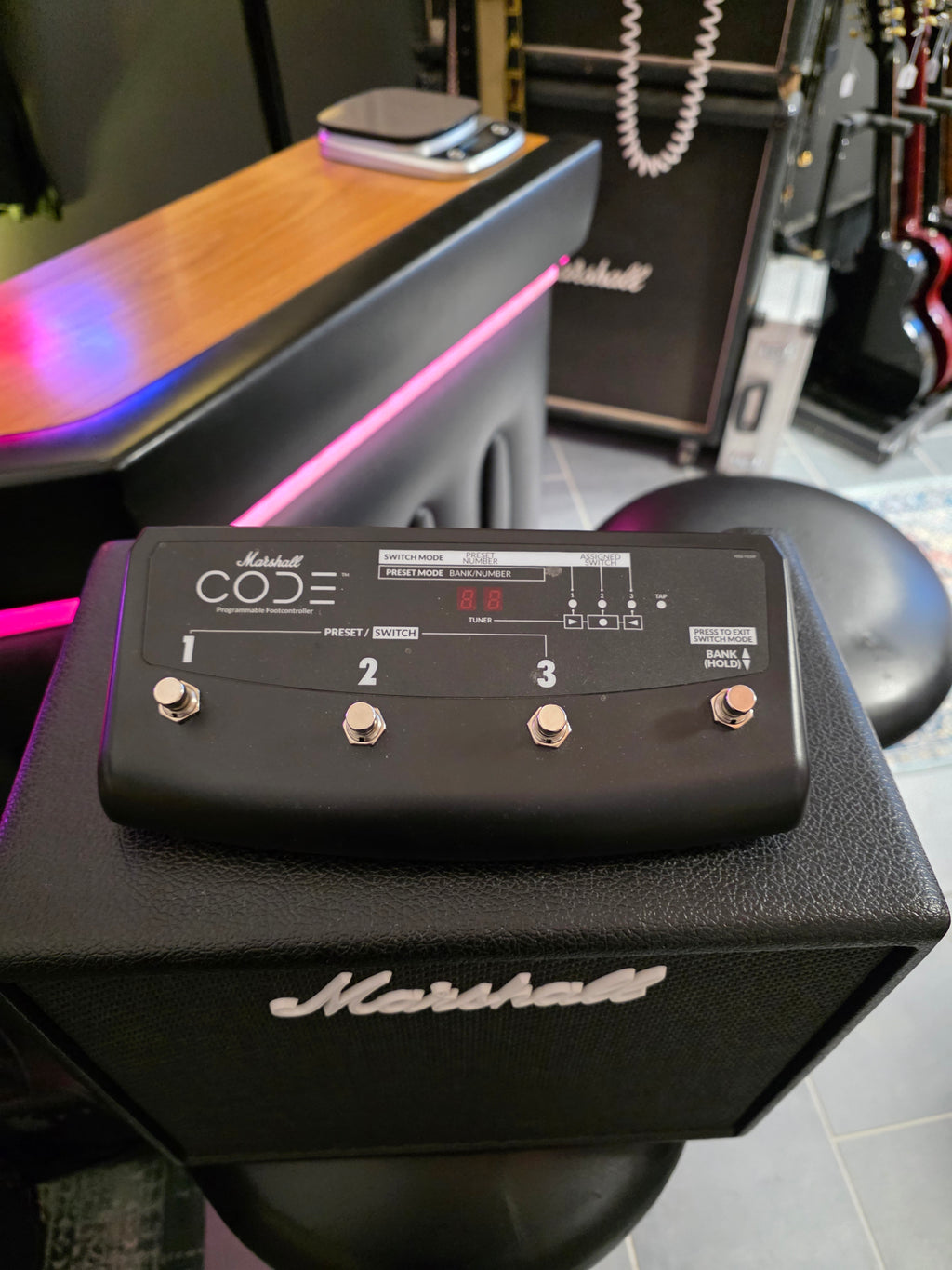 Marshall Code 25 w/ Programmable Footswitch