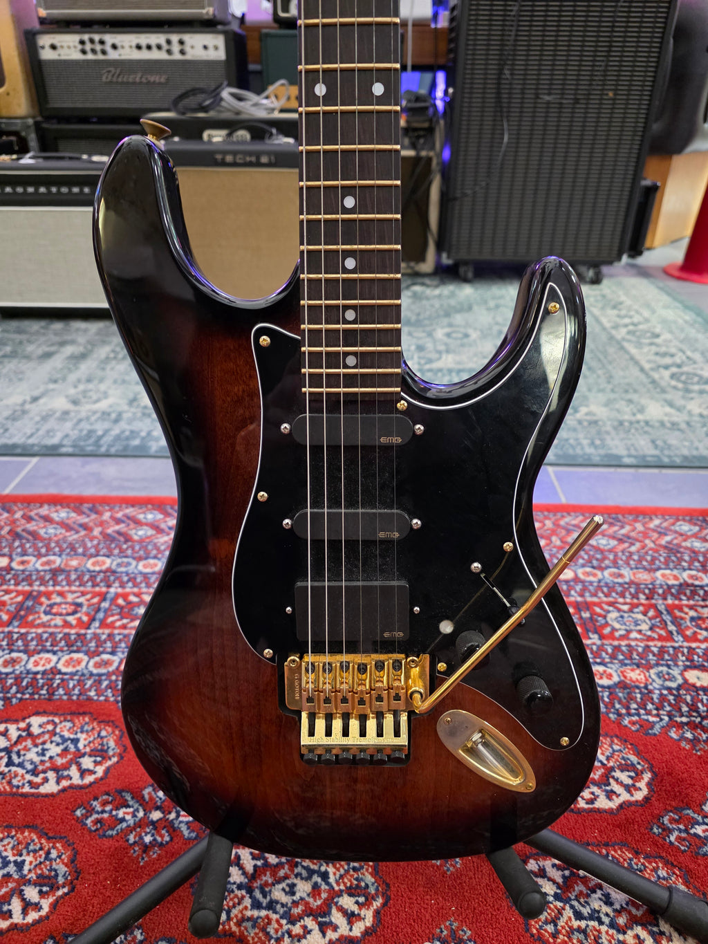 TW Custom Guitars / Valley Arts "LA Studio"