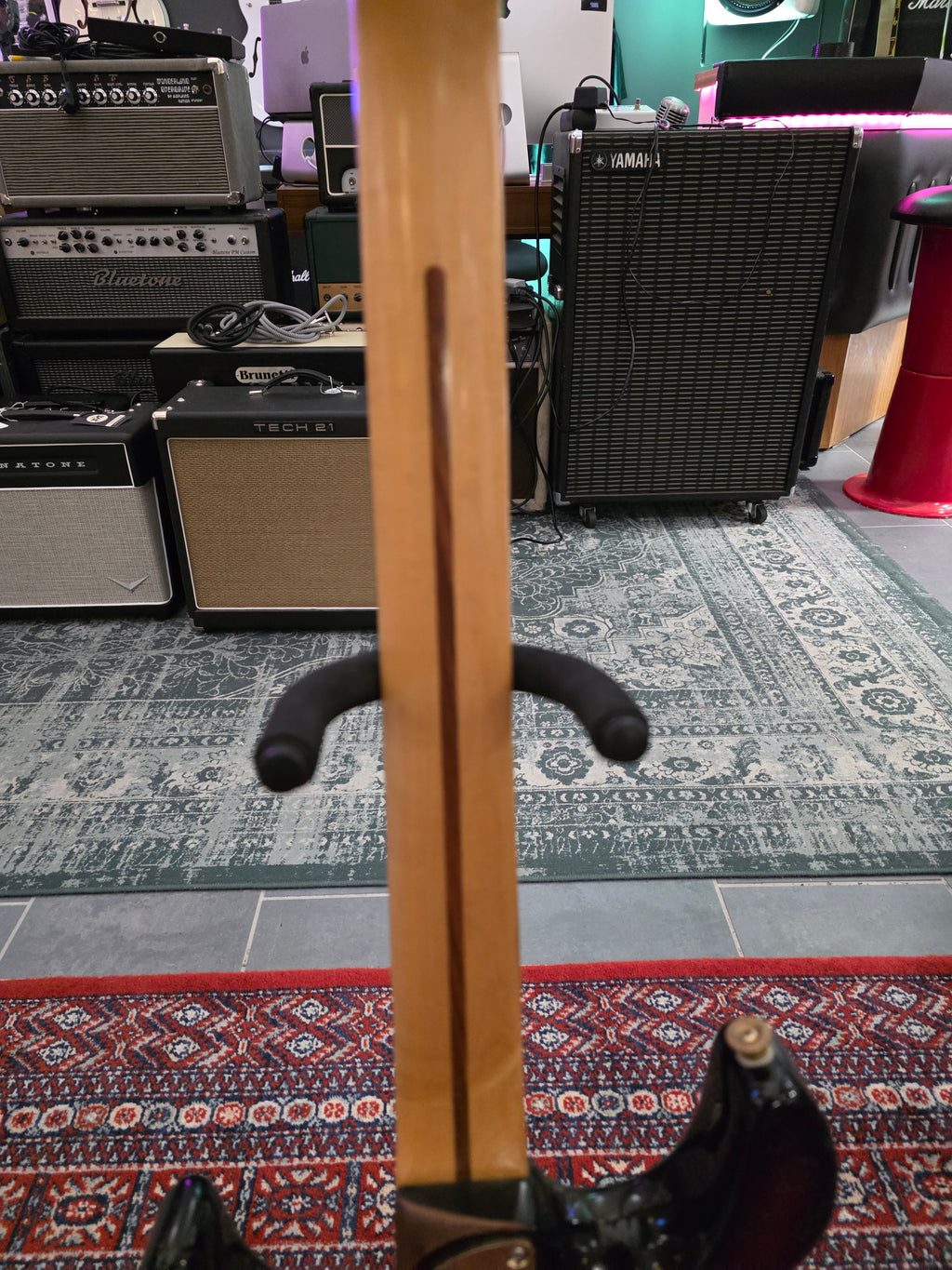 TW Custom Guitars / Valley Arts "LA Studio"