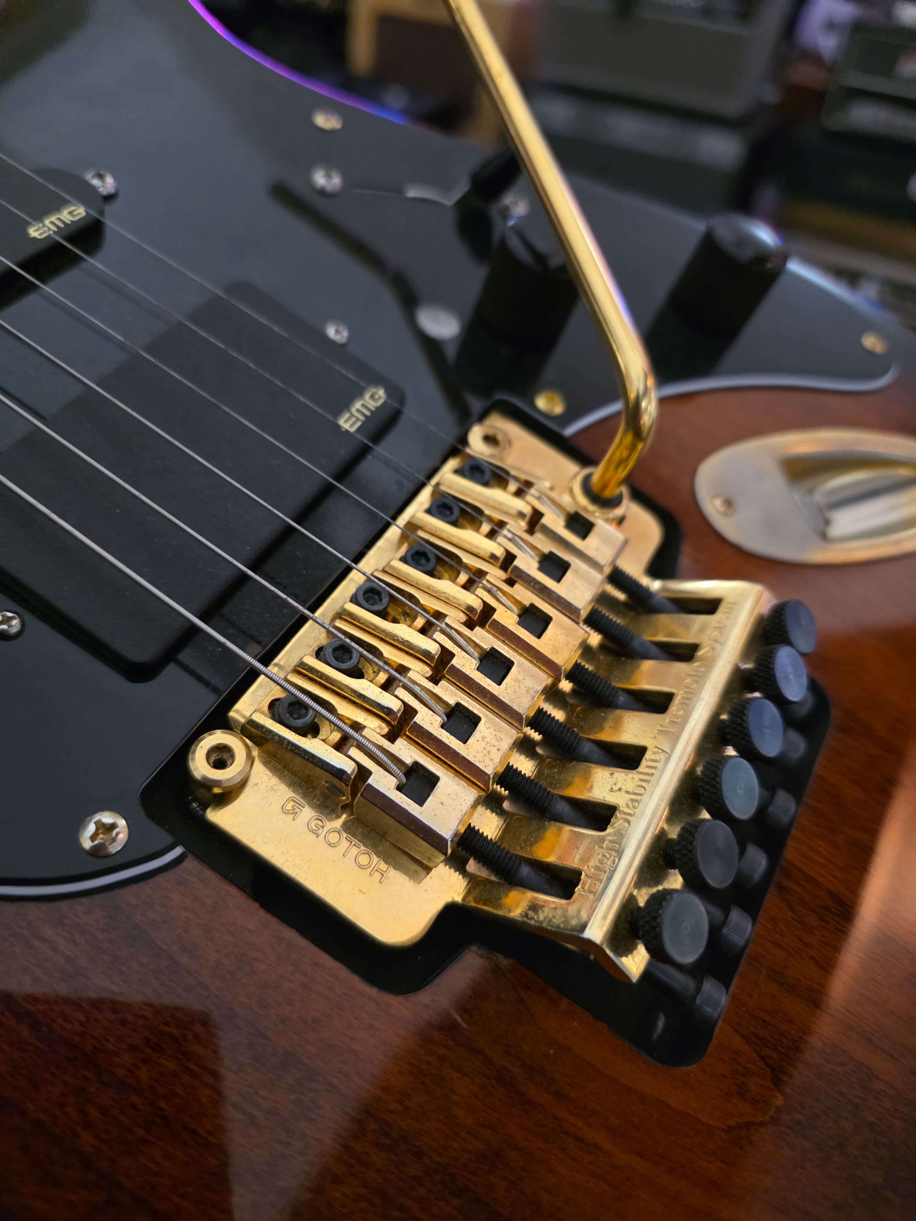 TW Custom Guitars / Valley Arts "LA Studio"