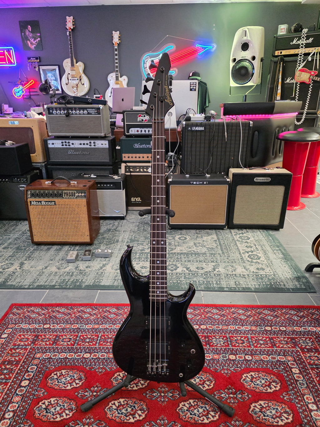 Aria Pro II RSB Medium 1985