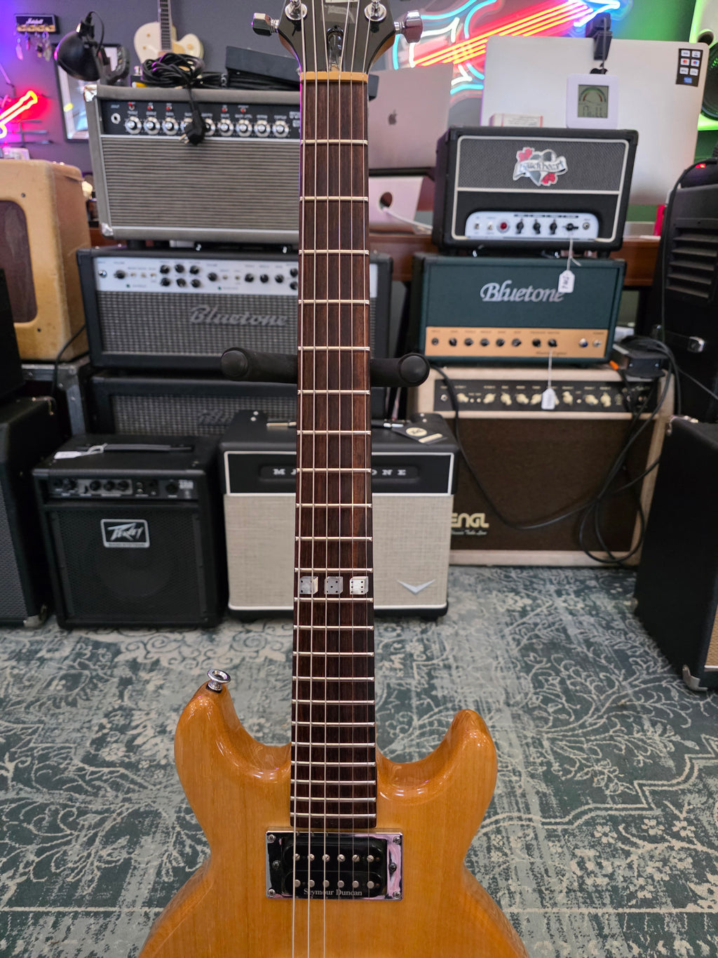 Jackson JJ1 Korina Scott Ian Signature