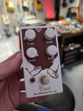 Earthquaker Hoof v1 #1297 Rare White Graphics