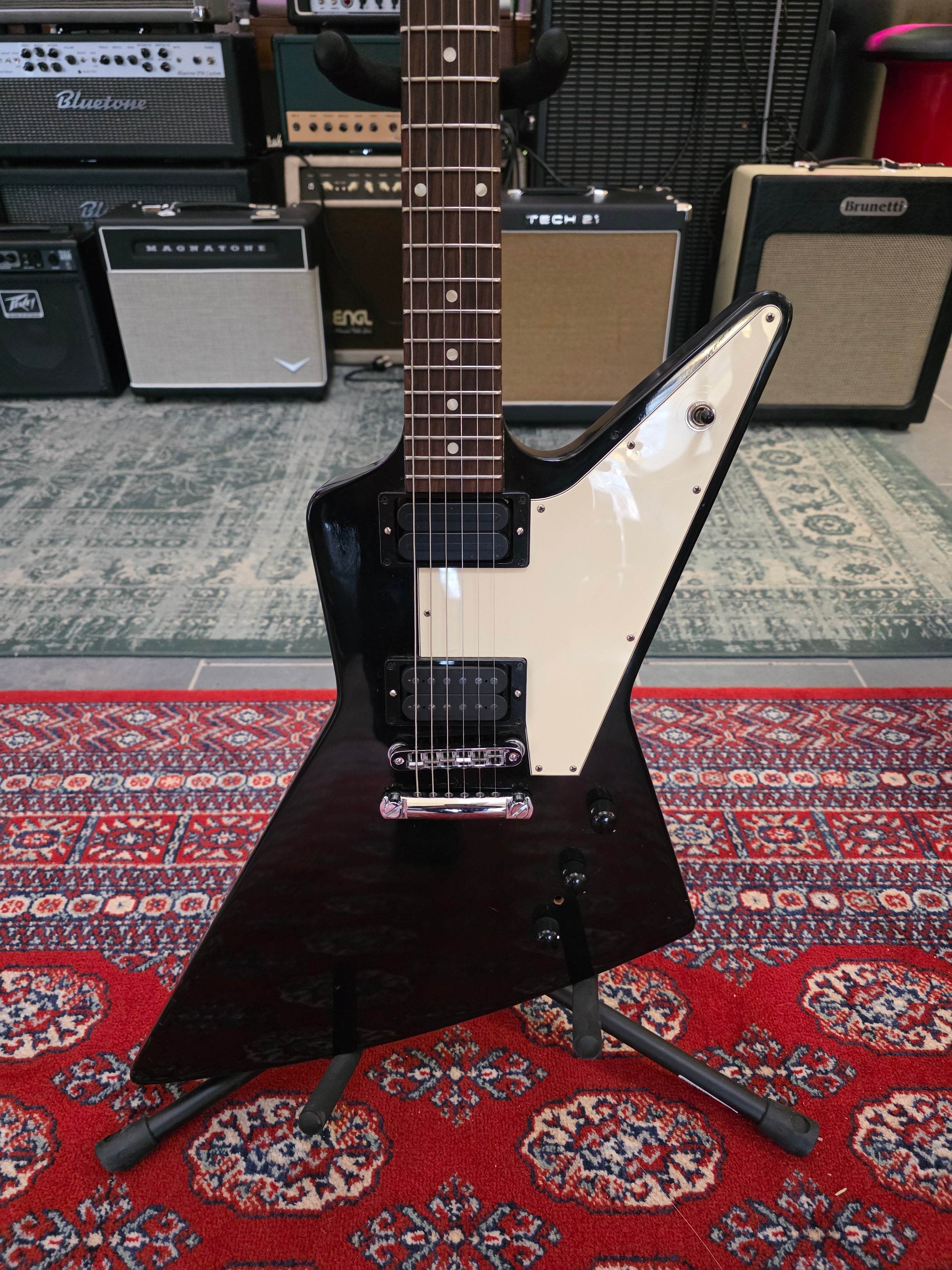 Gibson Explorer Ebony 2011