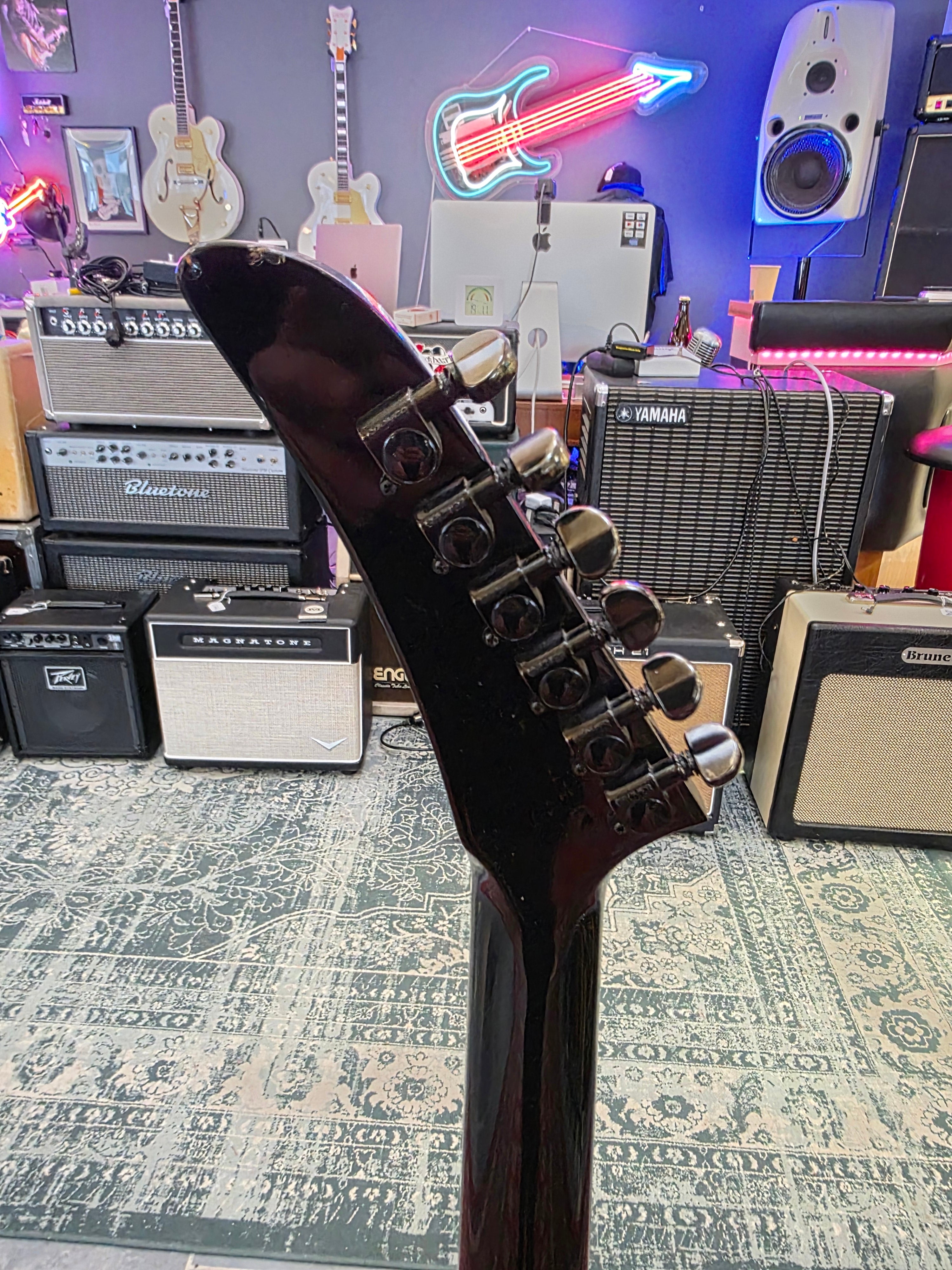 Gibson Explorer Ebony 2011