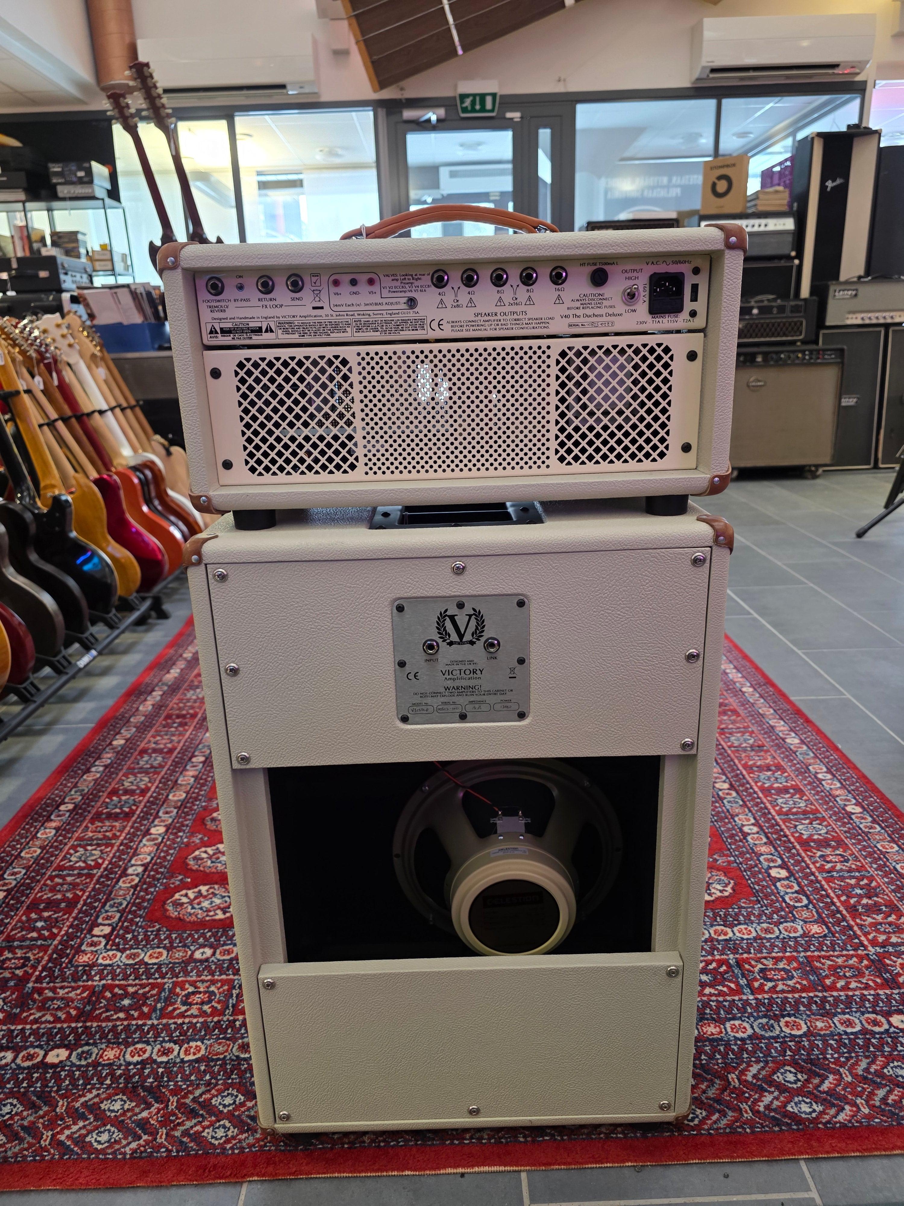 Victory V40 Deluxe Head w/ Victory V40 2x12" Cabinet