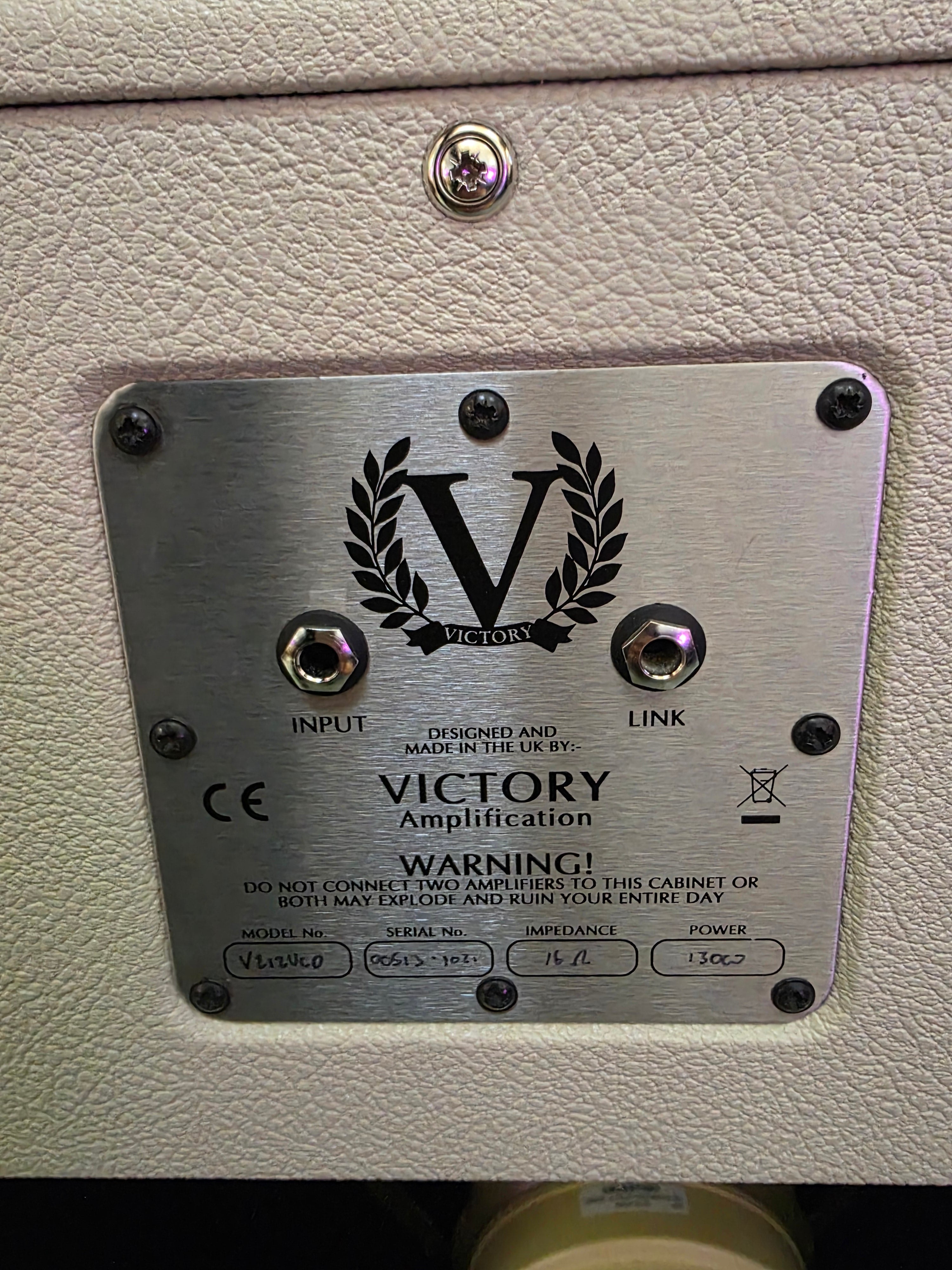 Victory V40 Deluxe Head w/ Victory V40 2x12" Cabinet
