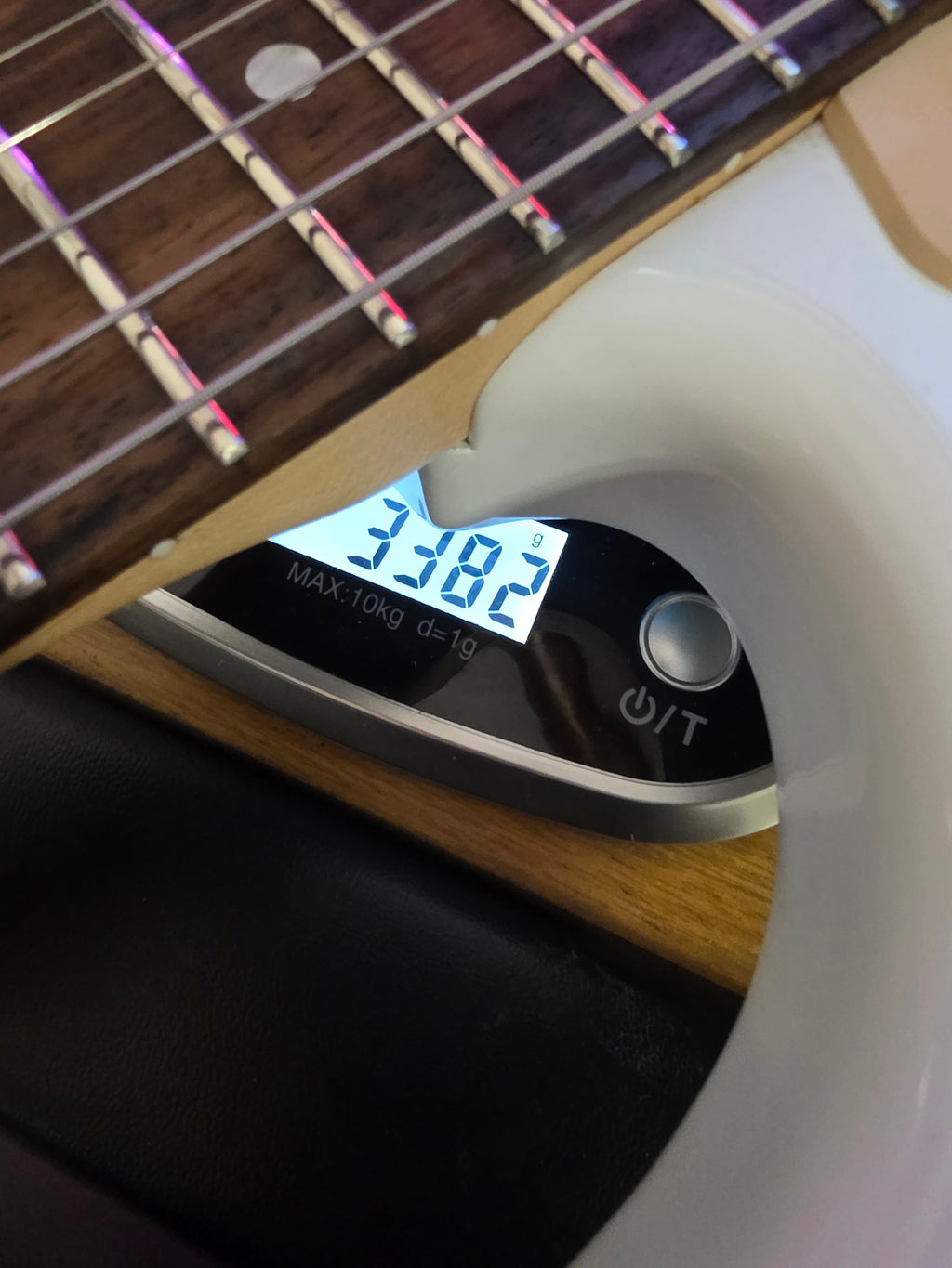 Squier Tom DeLonge Signature Stratocaster