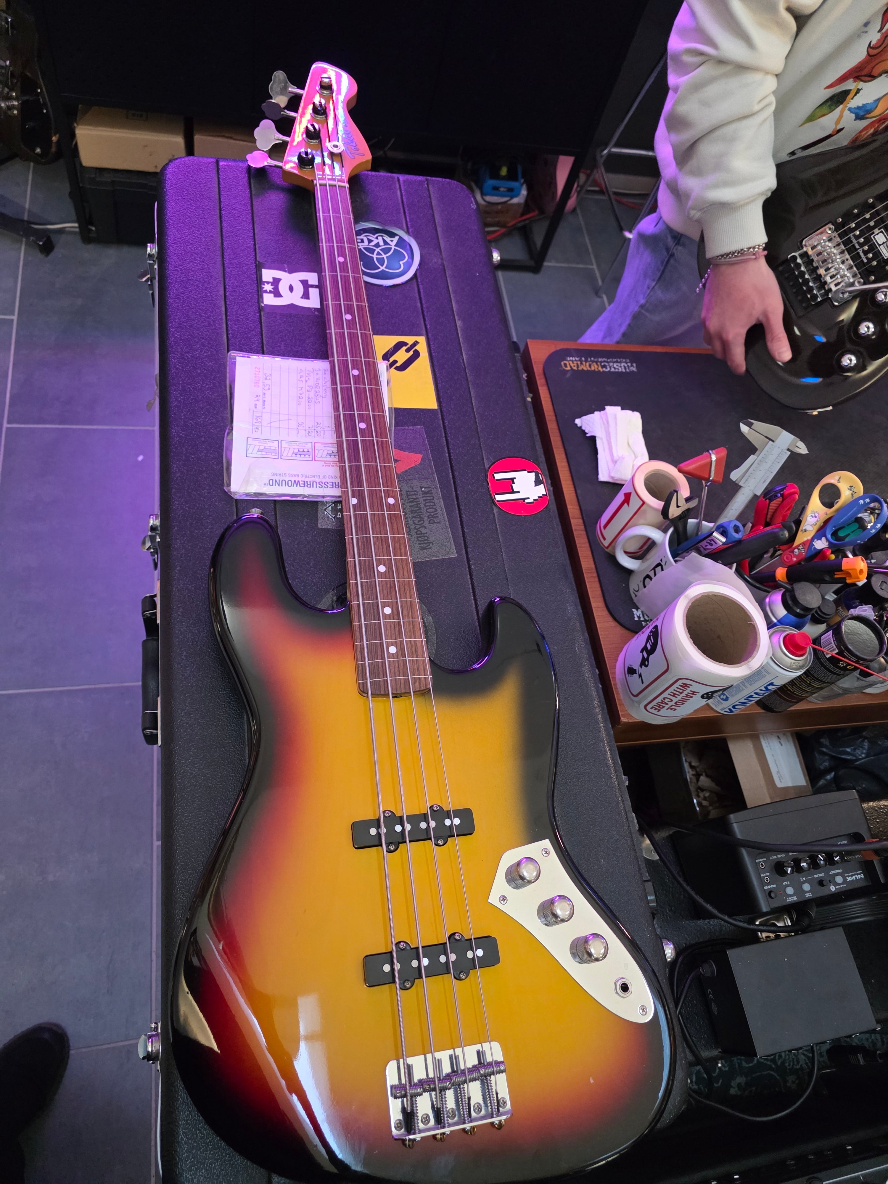 Tokai JB85YSR 1980s Fretless "Jaco"