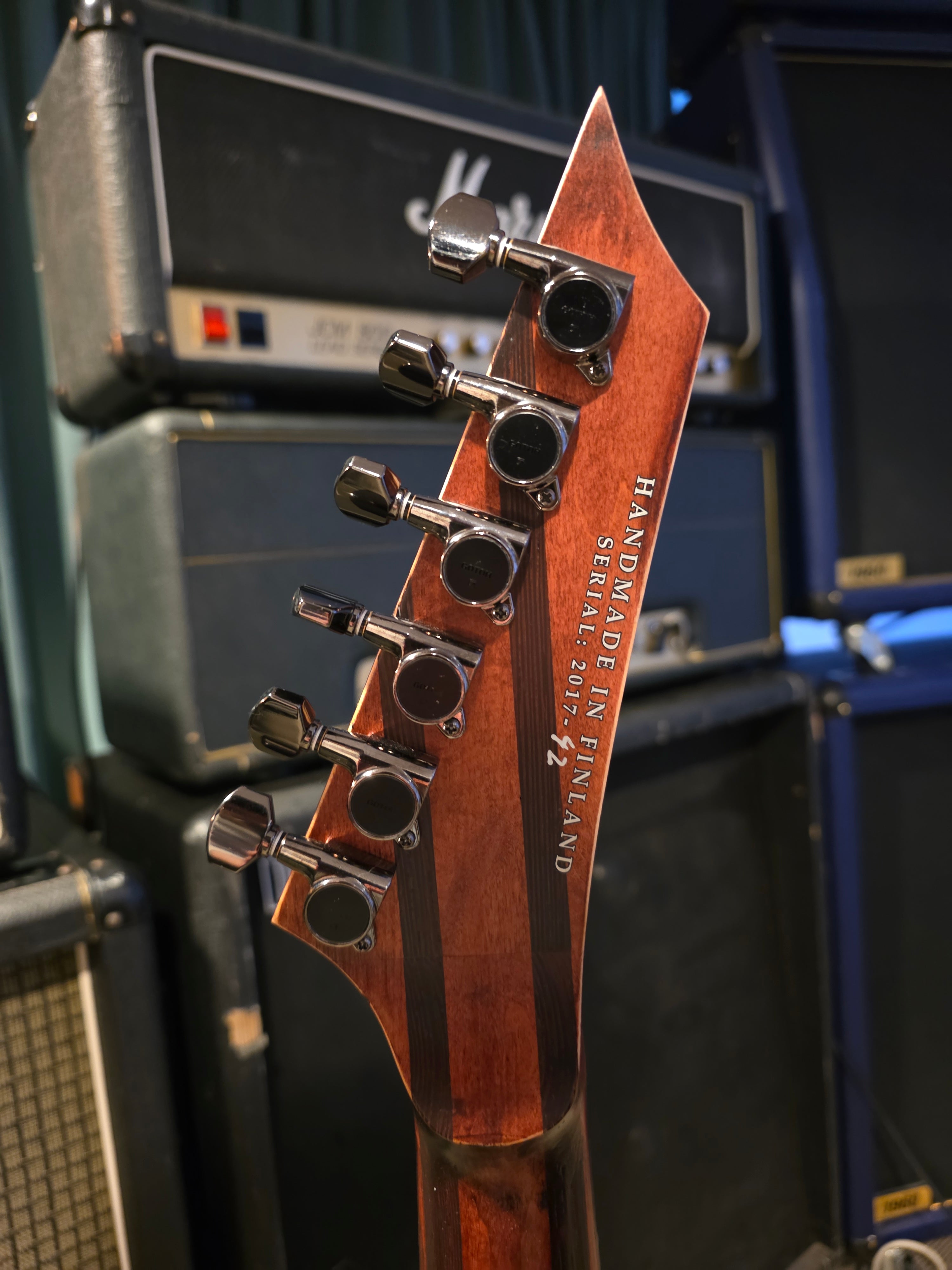 Kiiras Instruments Ahti Bloodshot w/ Bareknuckle Juggernaut Pickups