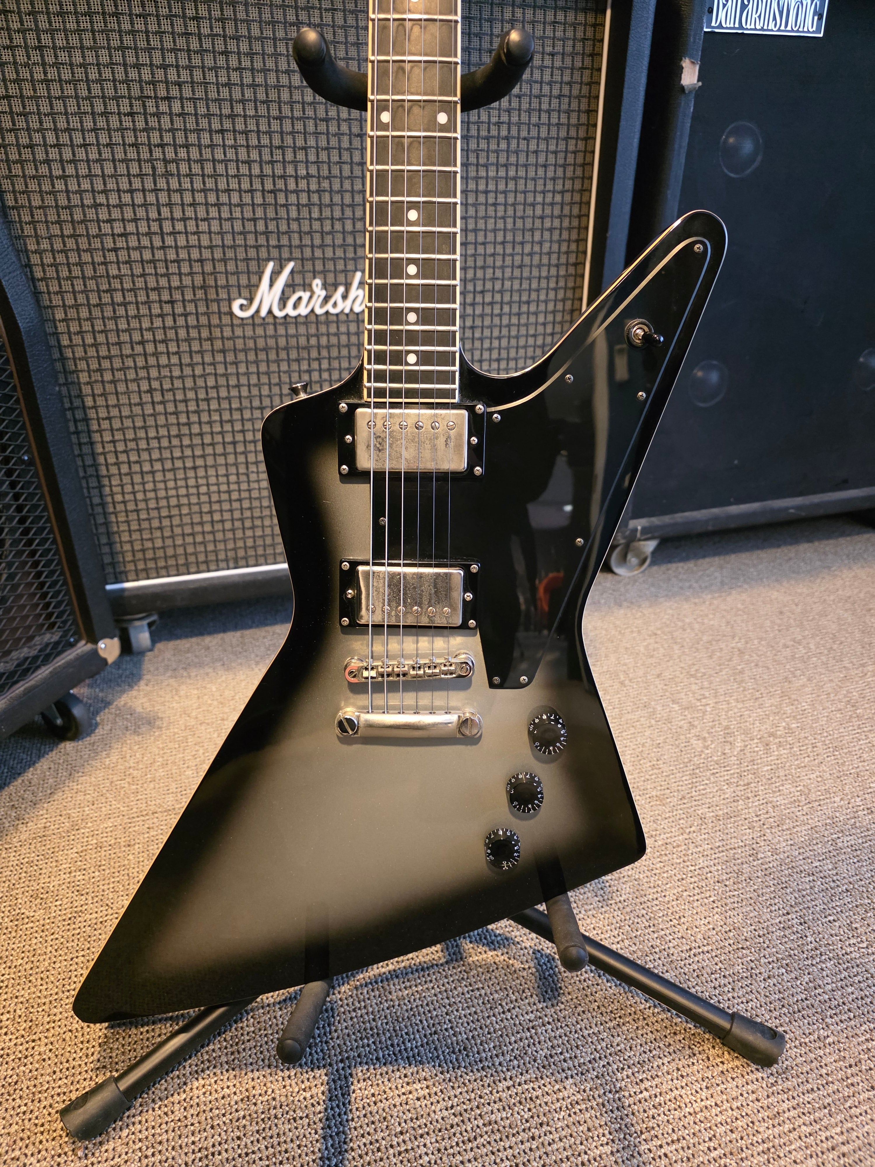 Epiphone Brendon Small Signature Thunderhorse Explorer