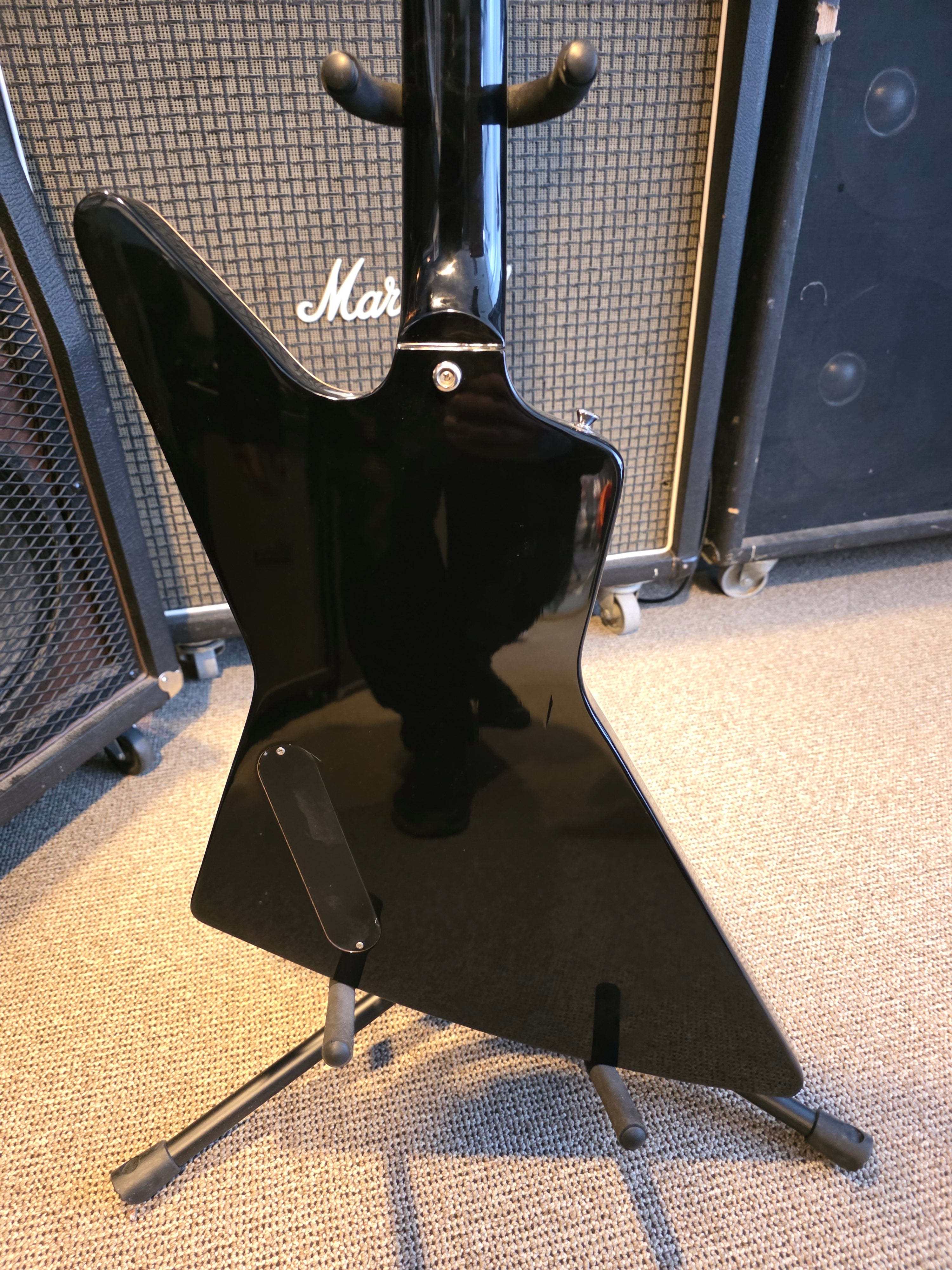 Epiphone Brendon Small Signature Thunderhorse Explorer