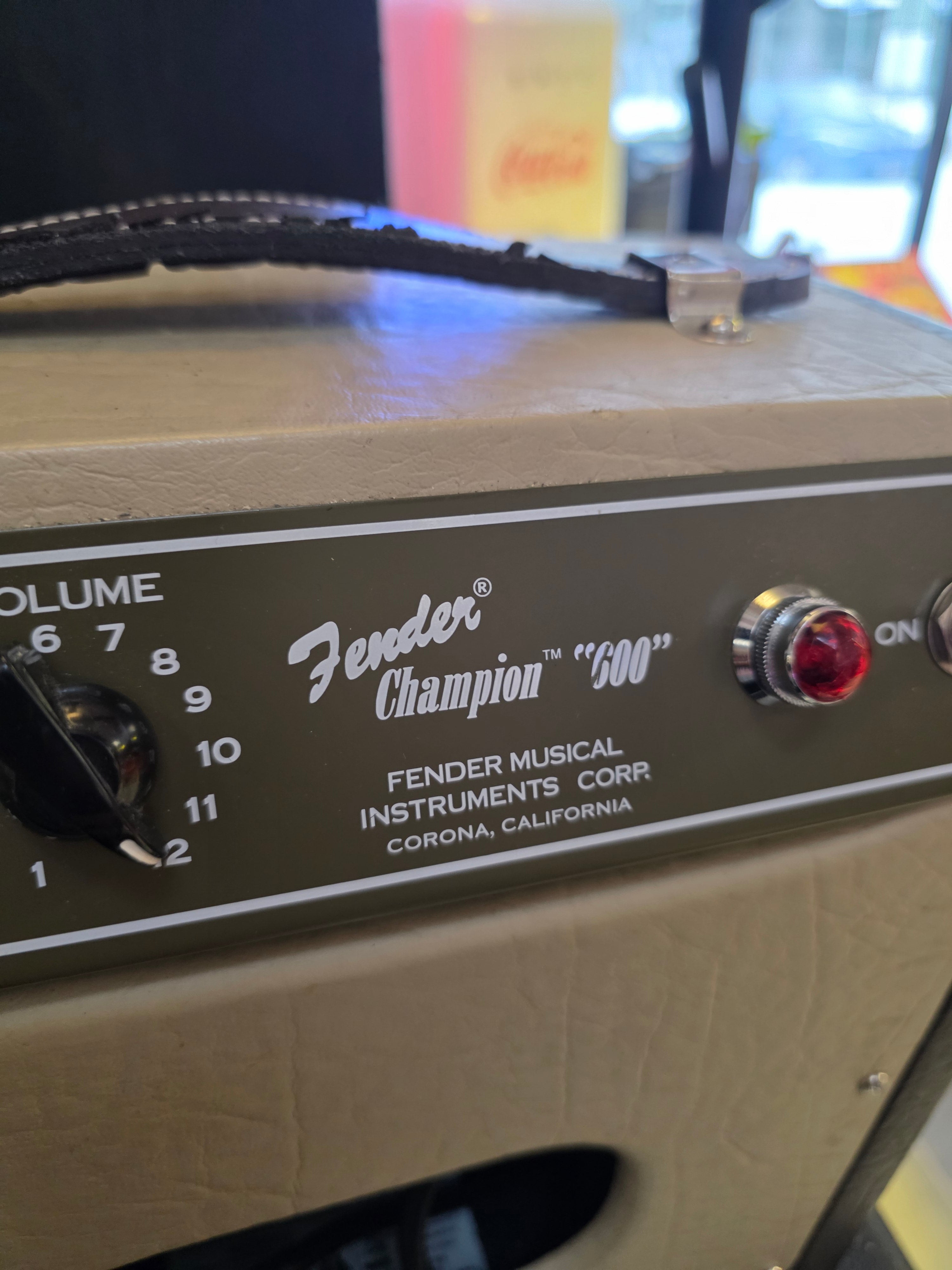 Fender Champion 600