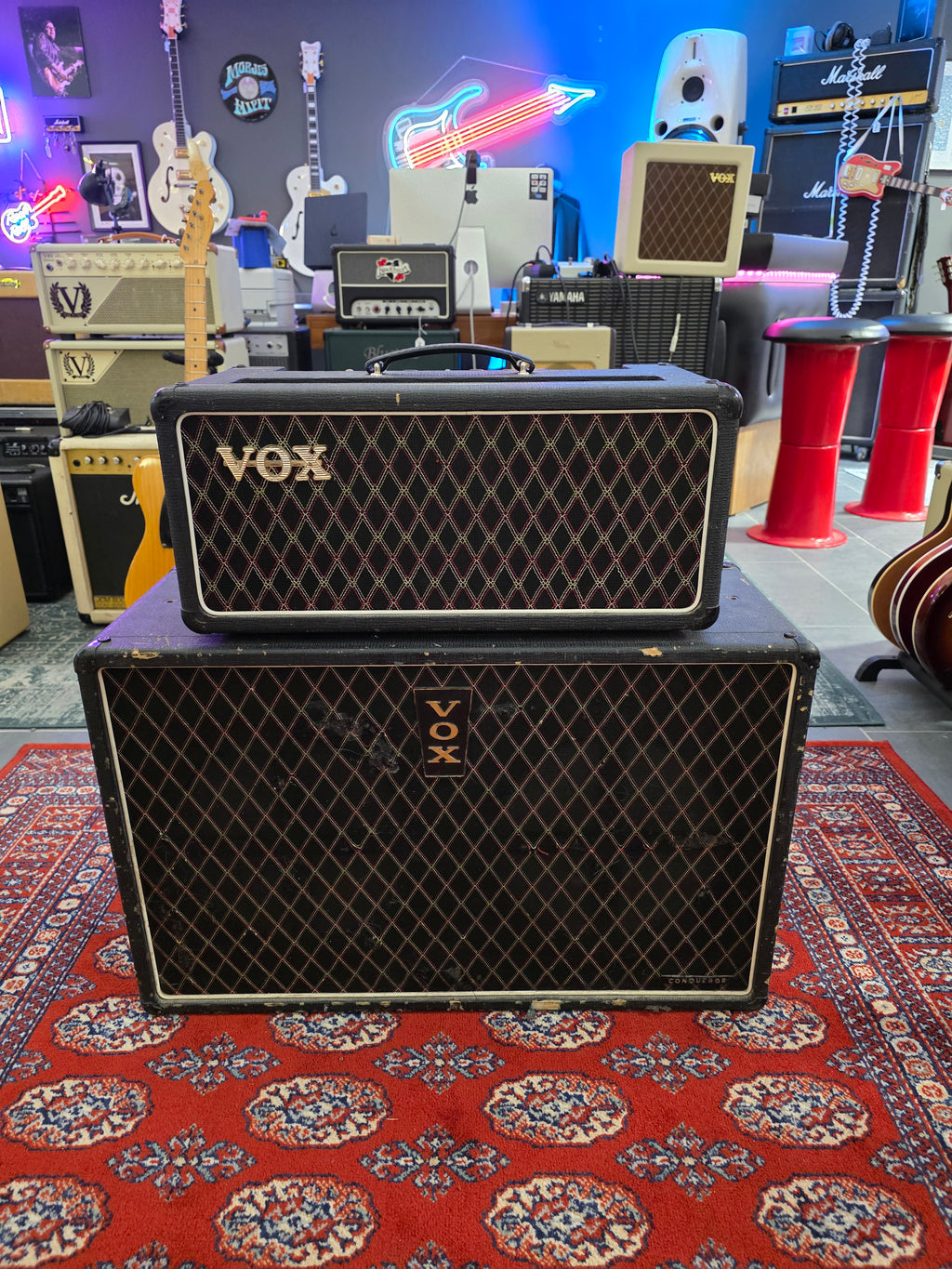 Vox AC50 1975 with Vox 2x12" Conqueror w/ Fender and Celestion Speakers