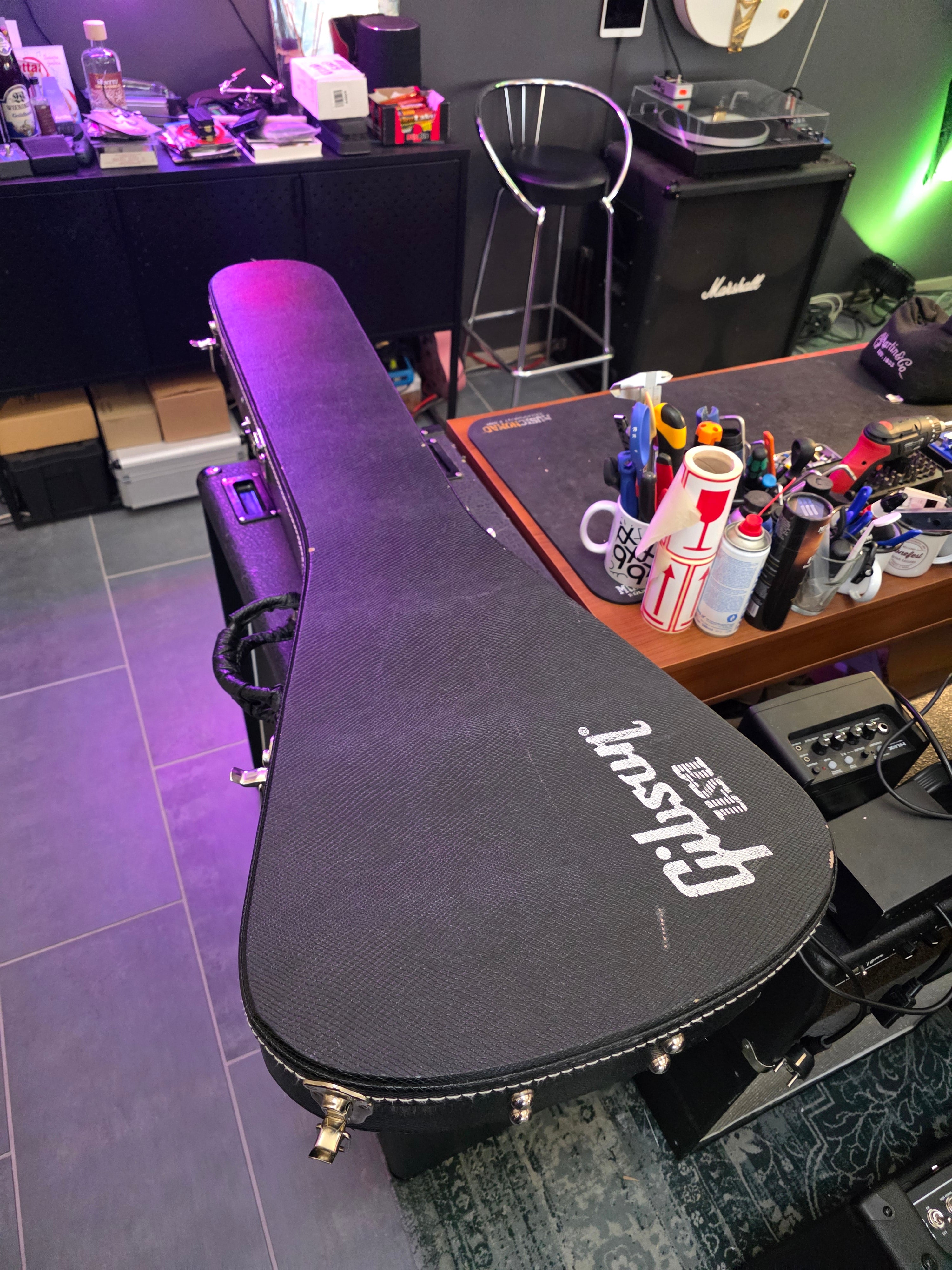 Gibson Flying V 67 2005 Cherry