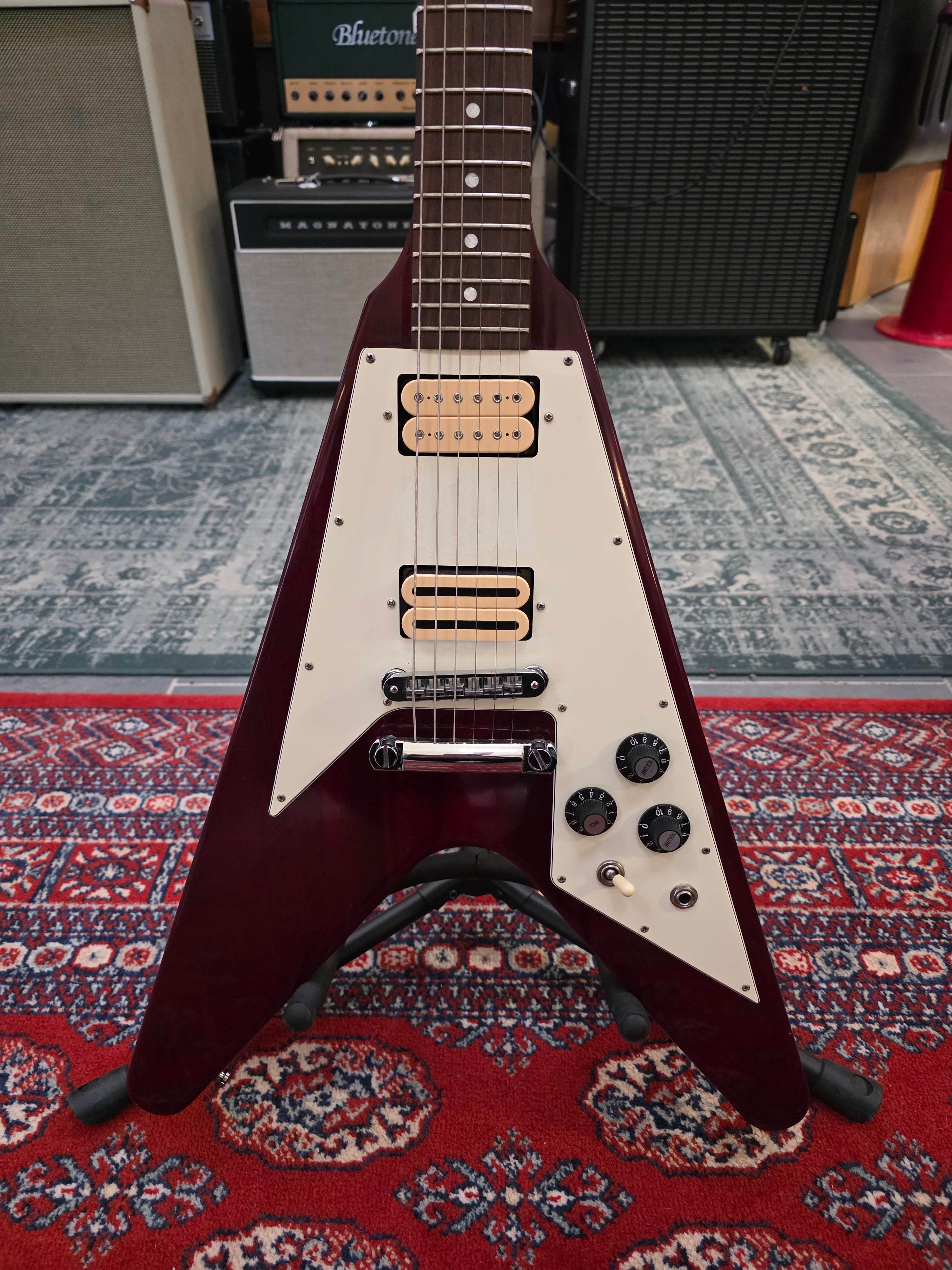 Gibson Flying V 67 2005 Cherry