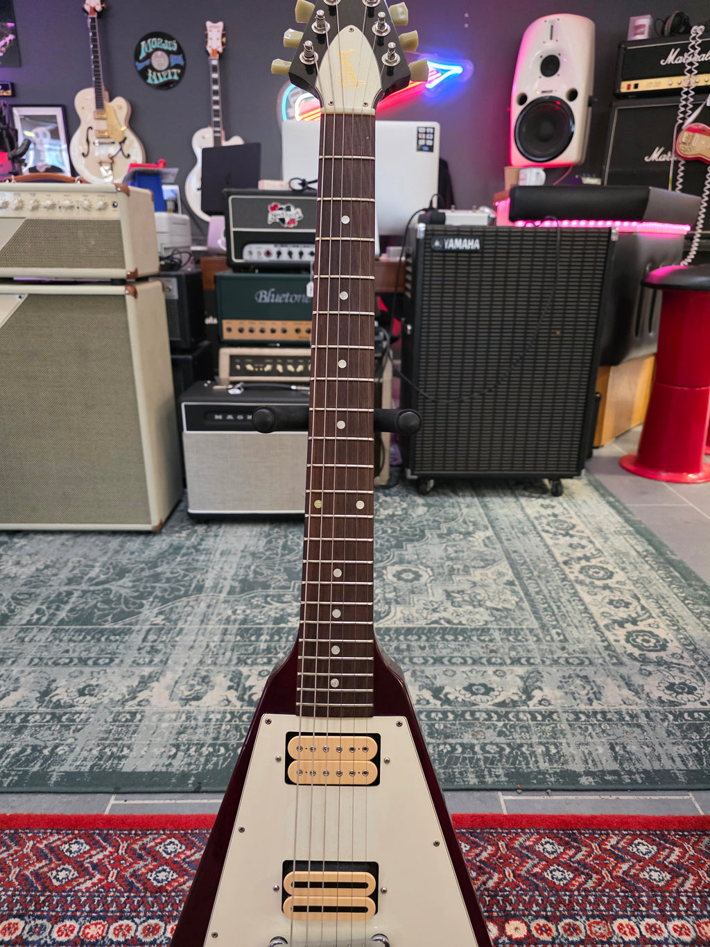 Gibson Flying V 67 2005 Cherry
