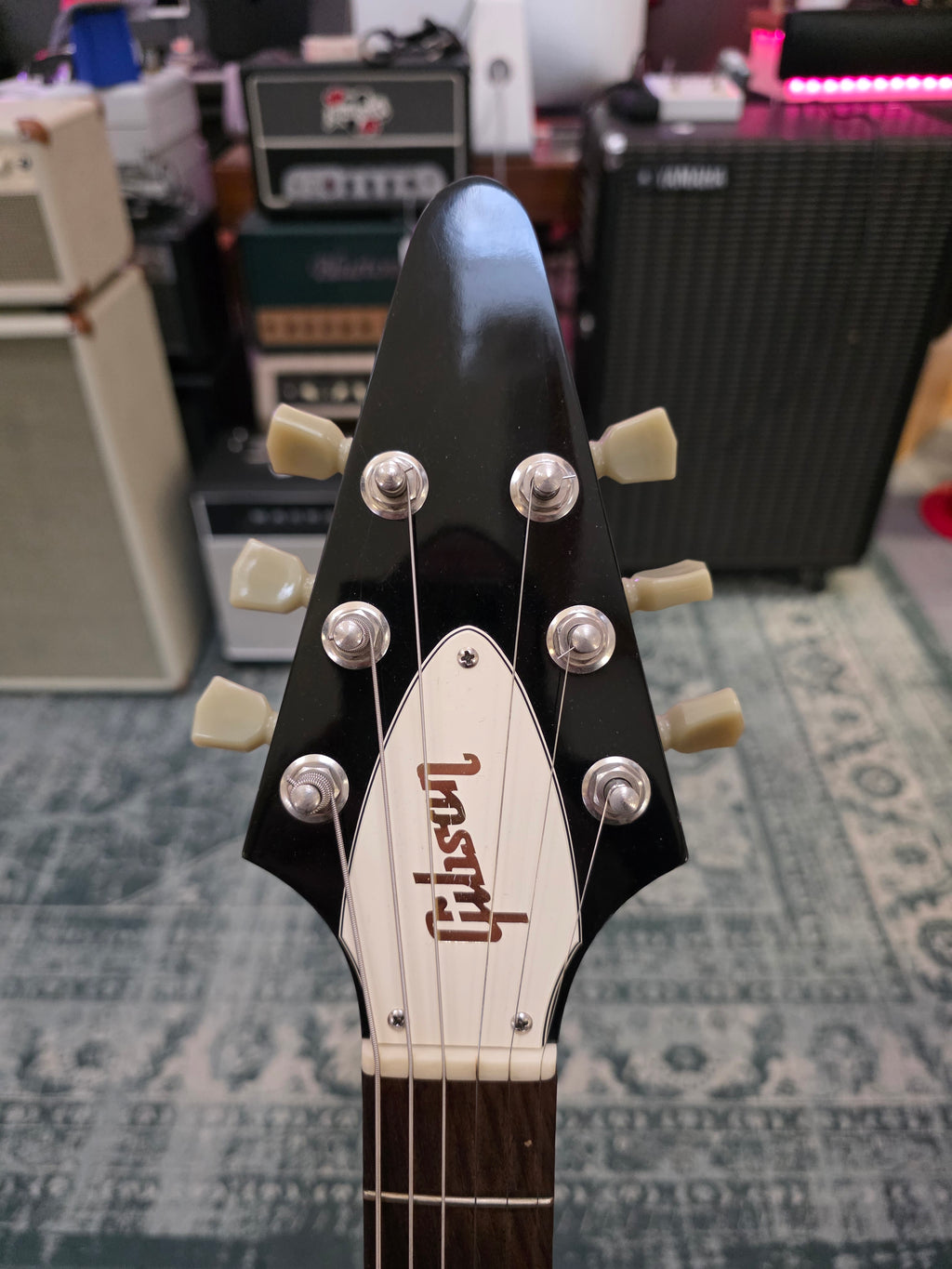 Gibson Flying V 67 2005 Cherry