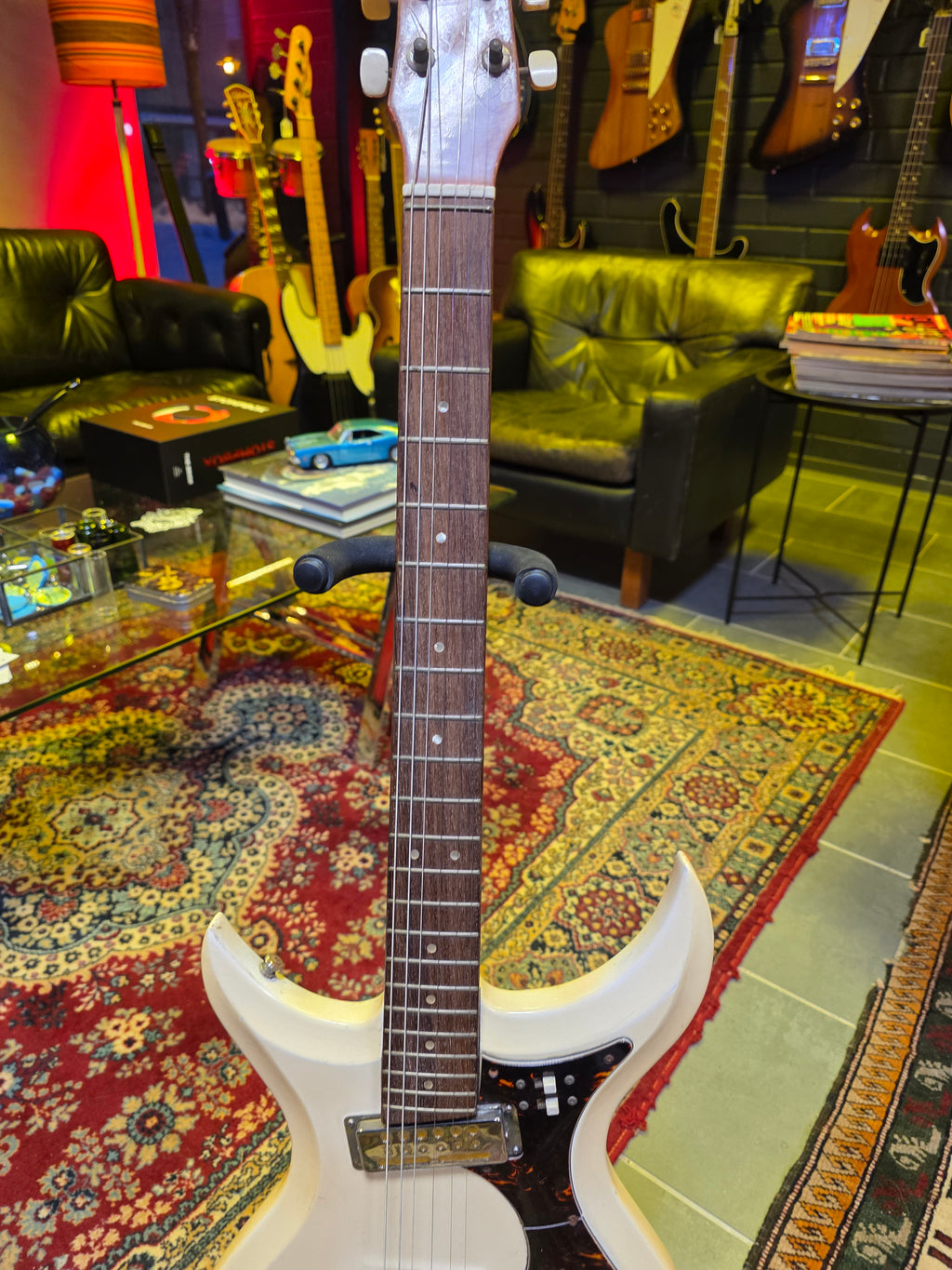 Tokai Hummingbird 75S 1967 White