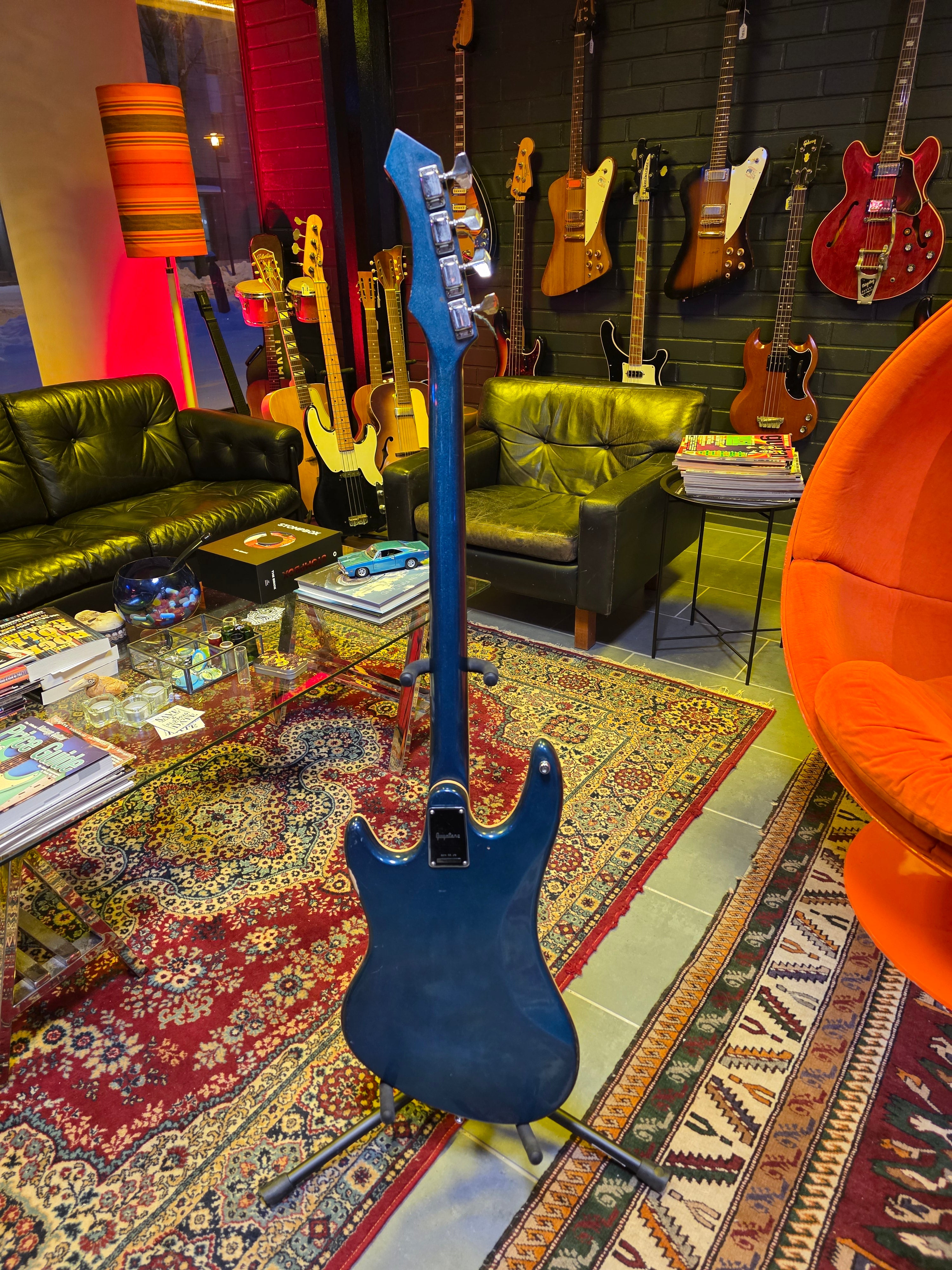 Guyatone EB-9 Sharp 5 late 1960s – Tonefest Guitar Gallery