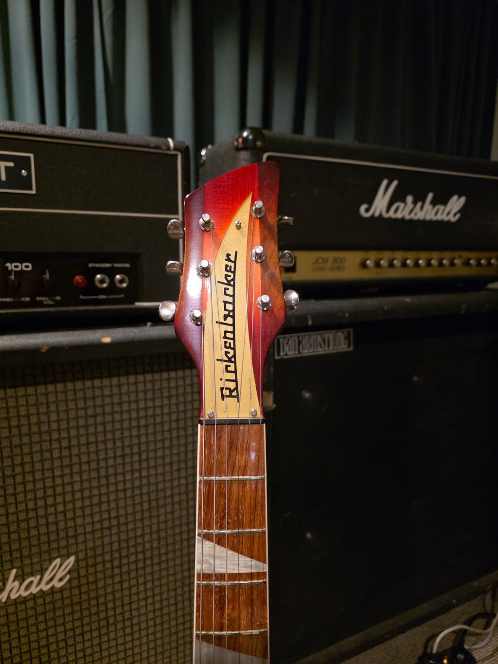 Rickenbacker 660 Fireglo 2010