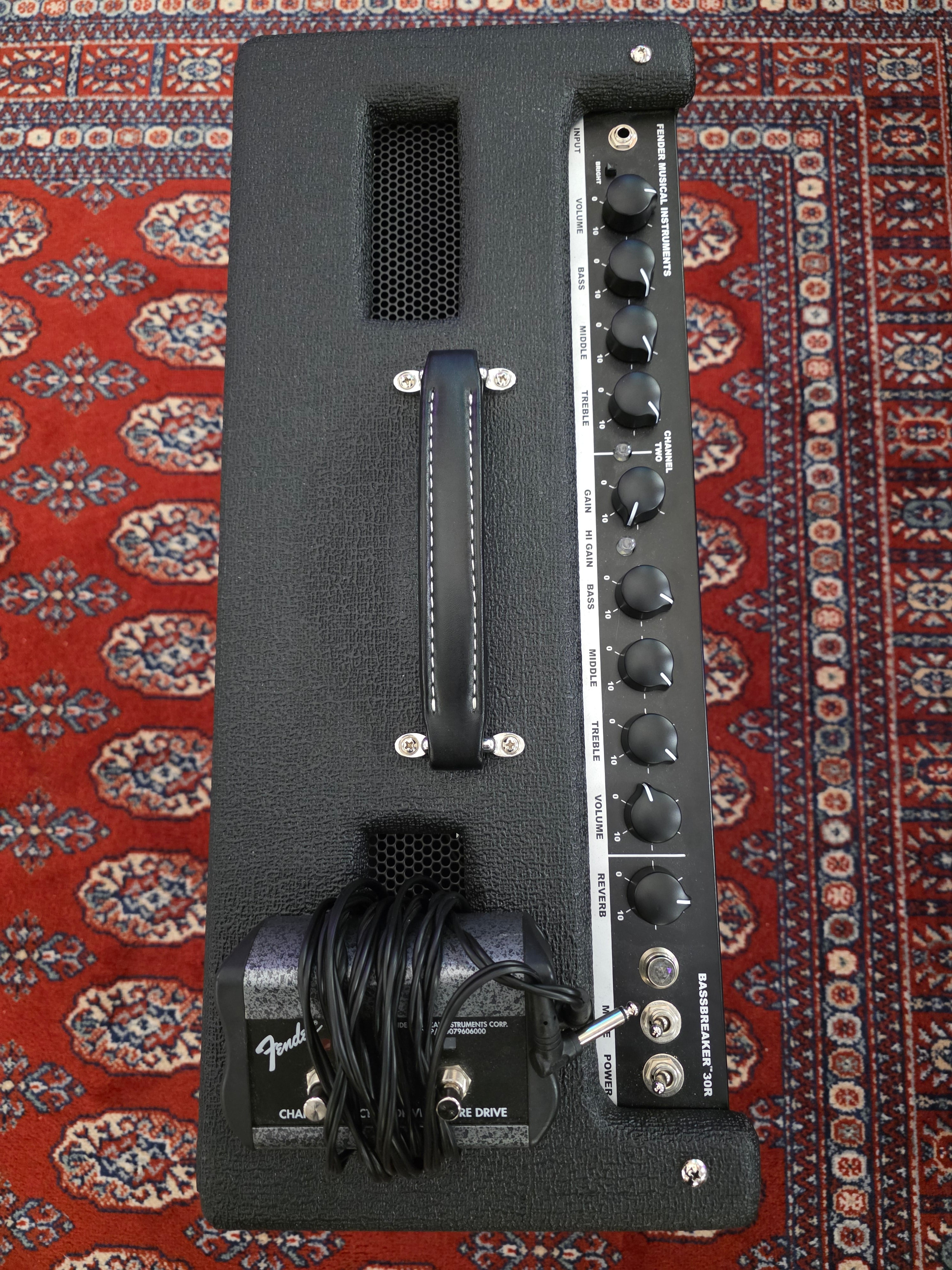 Fender Bassbreaker 30R