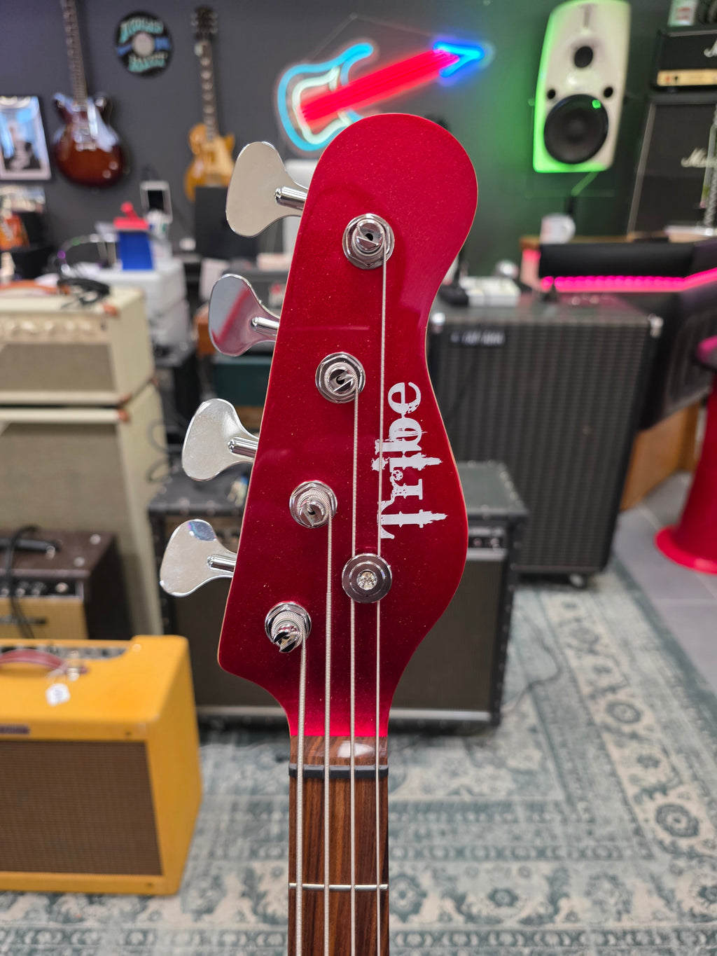 Tribe Wizard 4 Passion Metallic Red