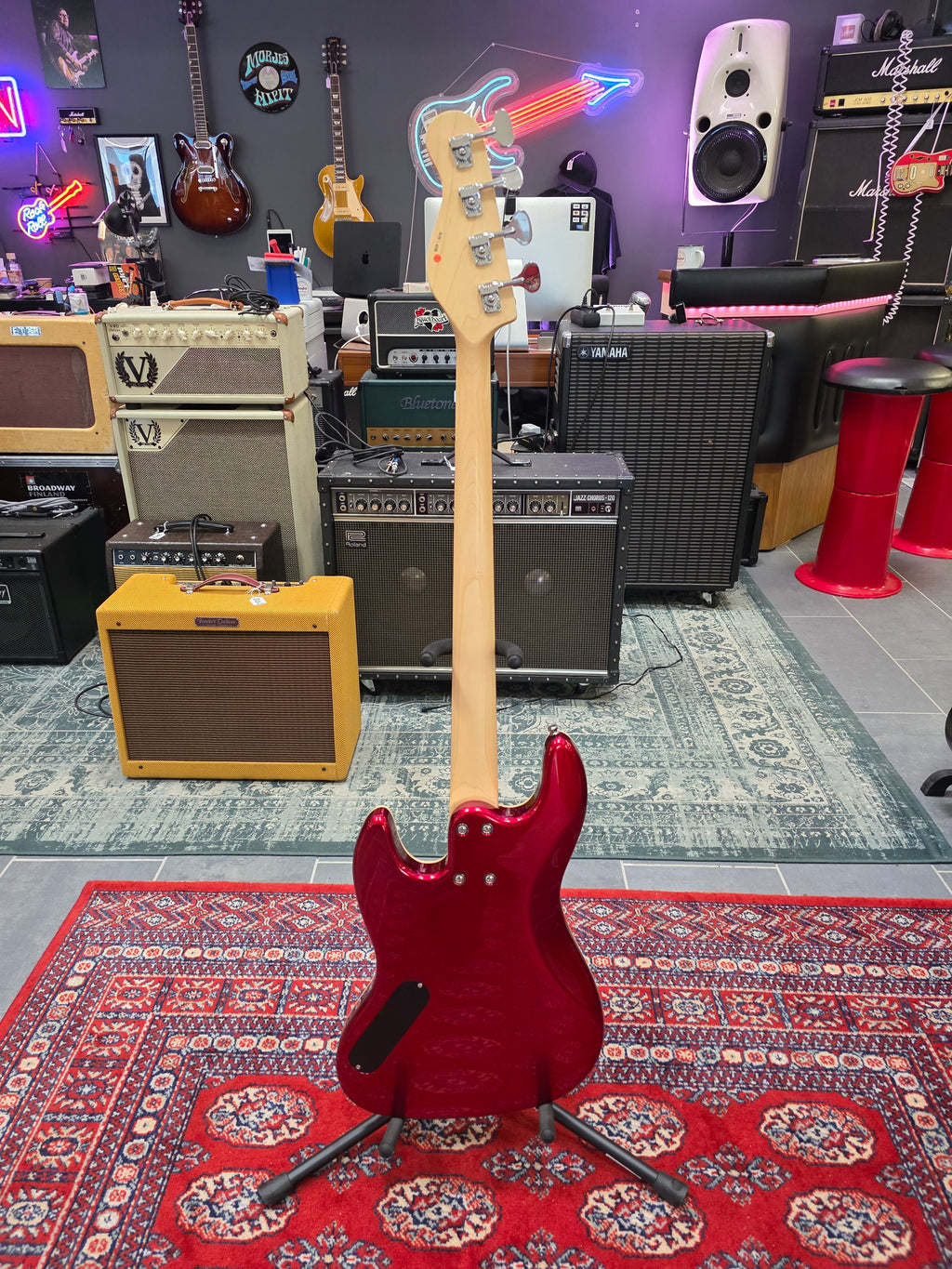 Tribe Wizard 4 Passion Metallic Red