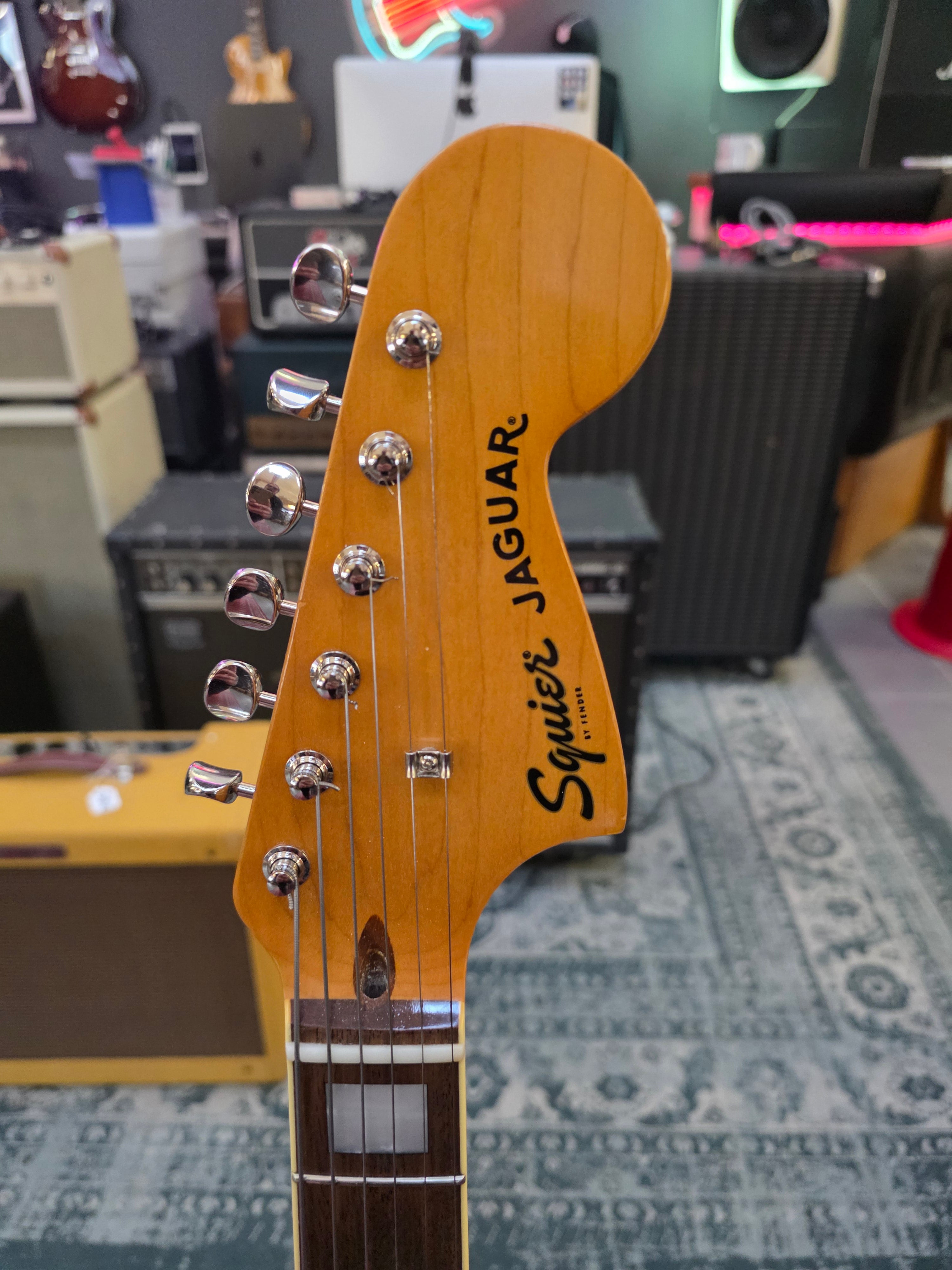 Squier Classic Vibe 70s Jaguar